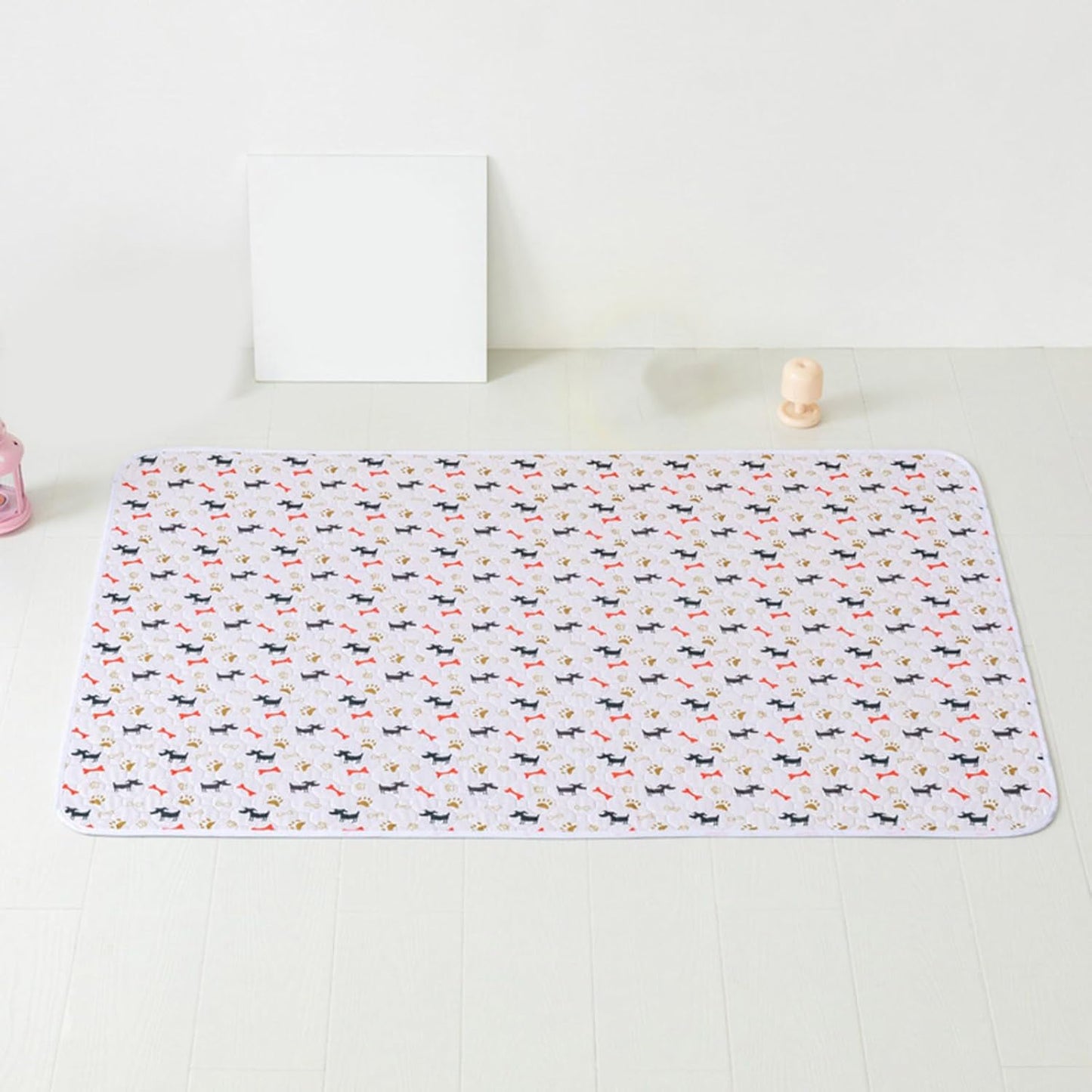 Pet Diaper Pad Anti Slip Dog Training Mat Polyester Fast Drying Surfaces Edges Easy to Pee and Washable