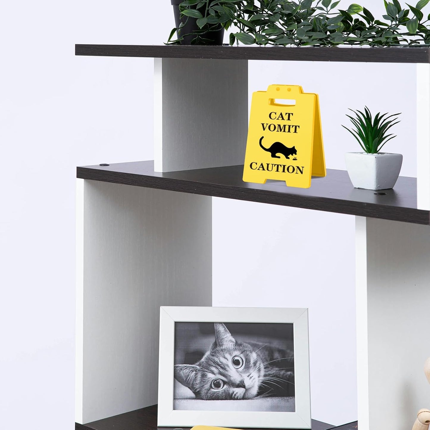 Funny Cat Vomit Caution Sign, Humorous Desk Sign for Cat Lovers, Perfect Cat Mom or Cat Dad Christmas Gag Gifts for Pet Owners, Best Friends, Cat Enthusiasts, Cat Themed Home Office Decor