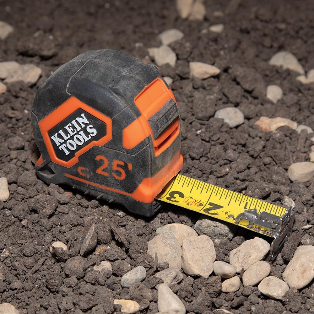 Klein Tools 9375 Tape Measure, Heavy-Duty Measuring Tape with 7.5 m Metric Double-Hook Double-Sided Nylon Reinforced Blade, Metal Belt Clip