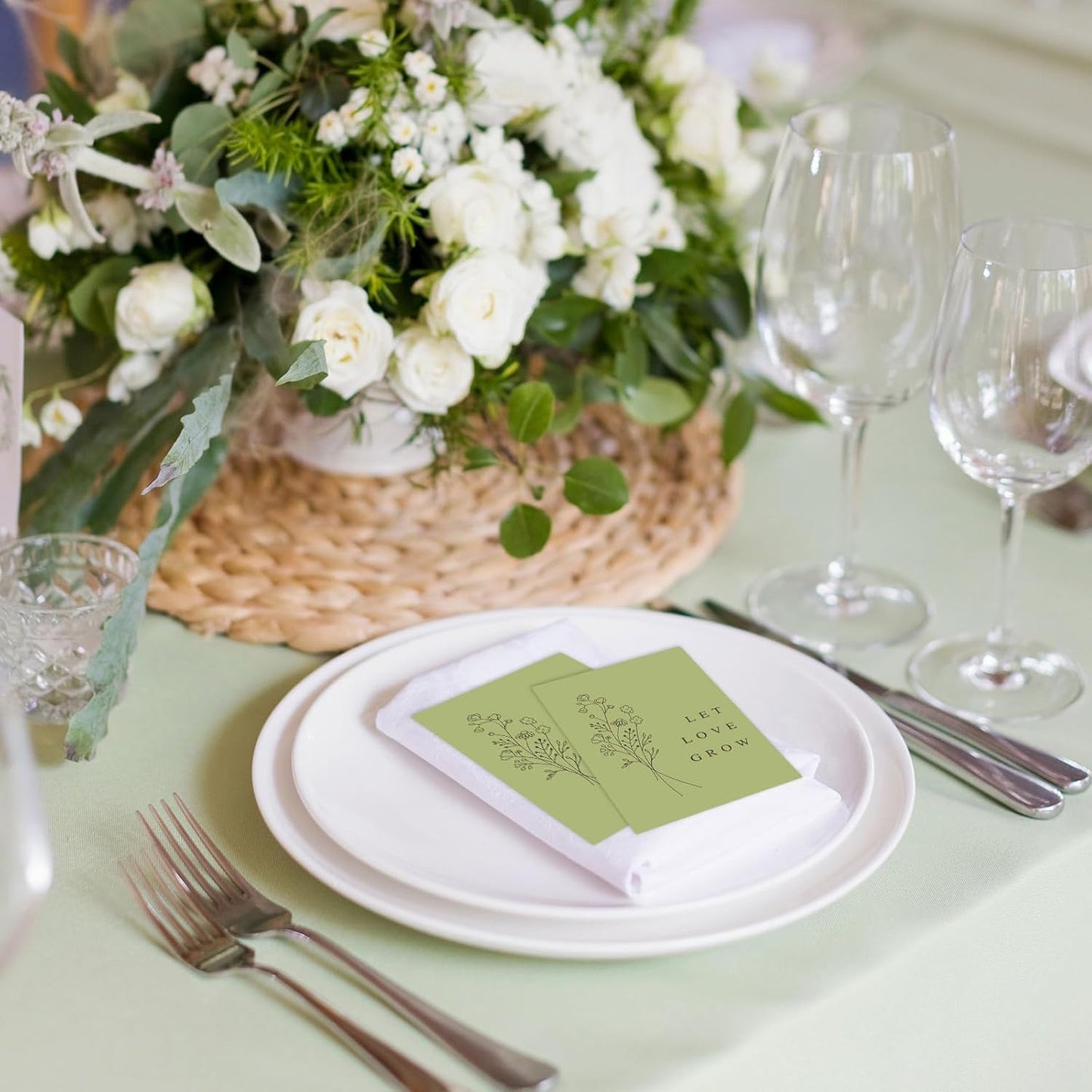Whaline 200 Pcs Self Adhesive Wedding Favor Seed Packets Let Love Grow Green Envelope Minimalist Storage Pockets for Garden Office Gift Party Supplies, 3.5 x 2.4 Inch