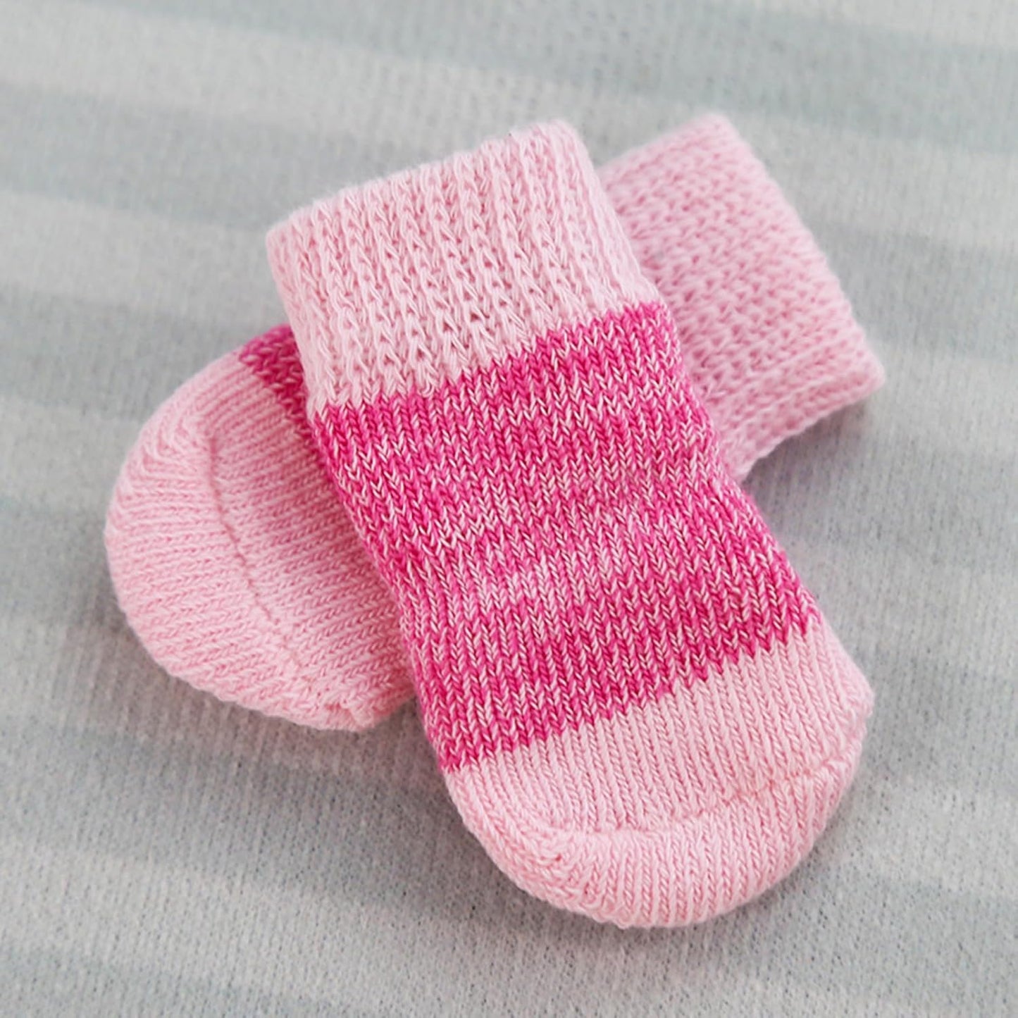 4Pcs Dog Socks Knitted Grip for Pets with Cartoon Pattern Anti-Slip Shoes for Home Hardwood Floor Wear Dog