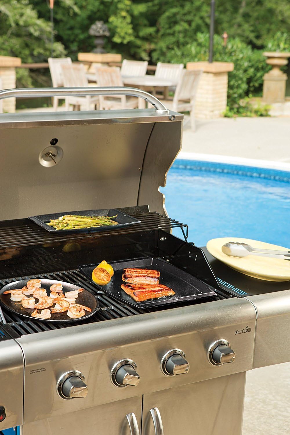 Lodge Seasoned Cast Iron Rectangular Griddle - 15 x 12.25 Inches. Jumbo Chef’s Serving Platter