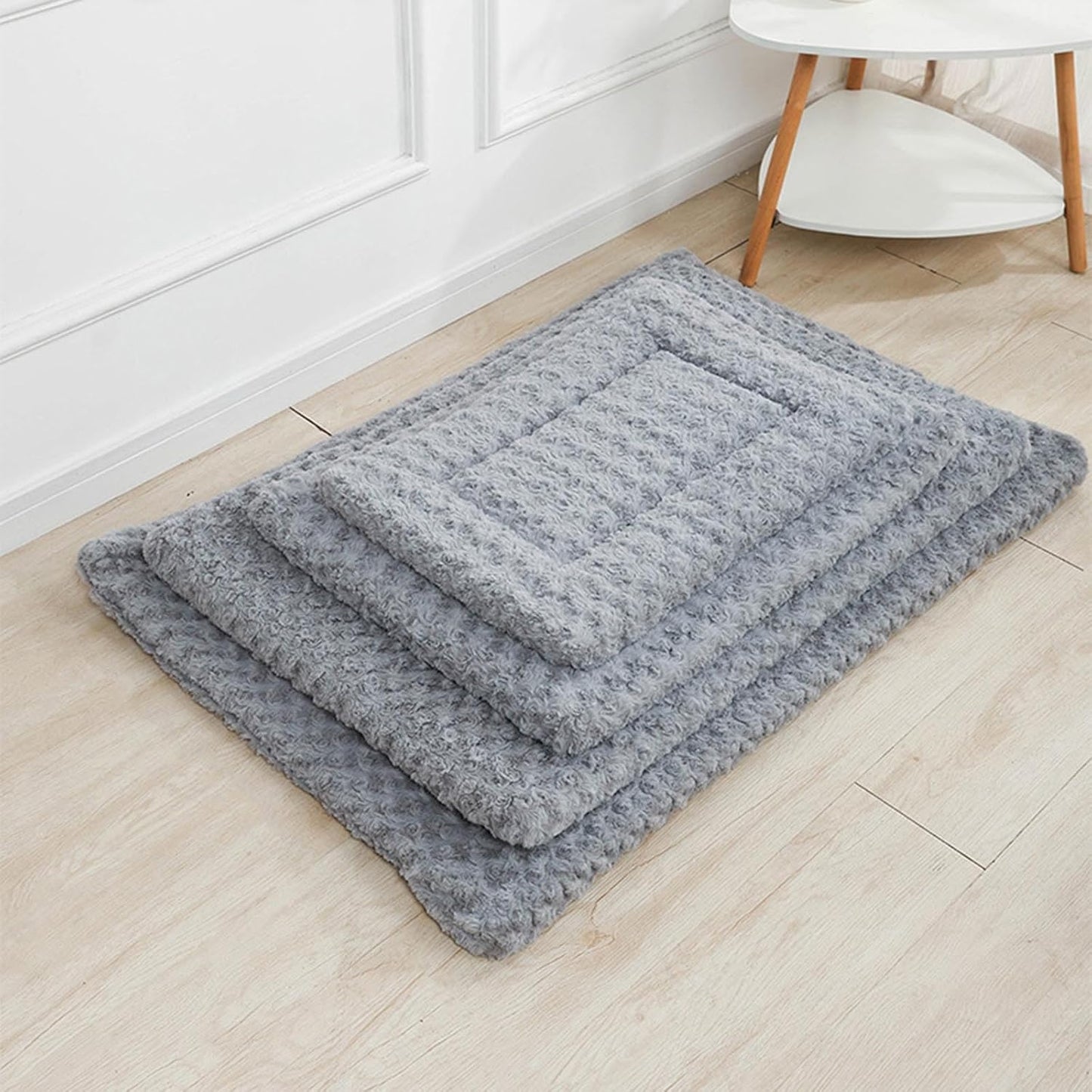 Removable Pet Sleeping Mat Double Sided Dog Bed Mat for Small Dogs Cats Comfortable House Washable Accessory Cushions for Dogs Cushion for Couch Cushions for Cats Car Seats Cover Square Shape