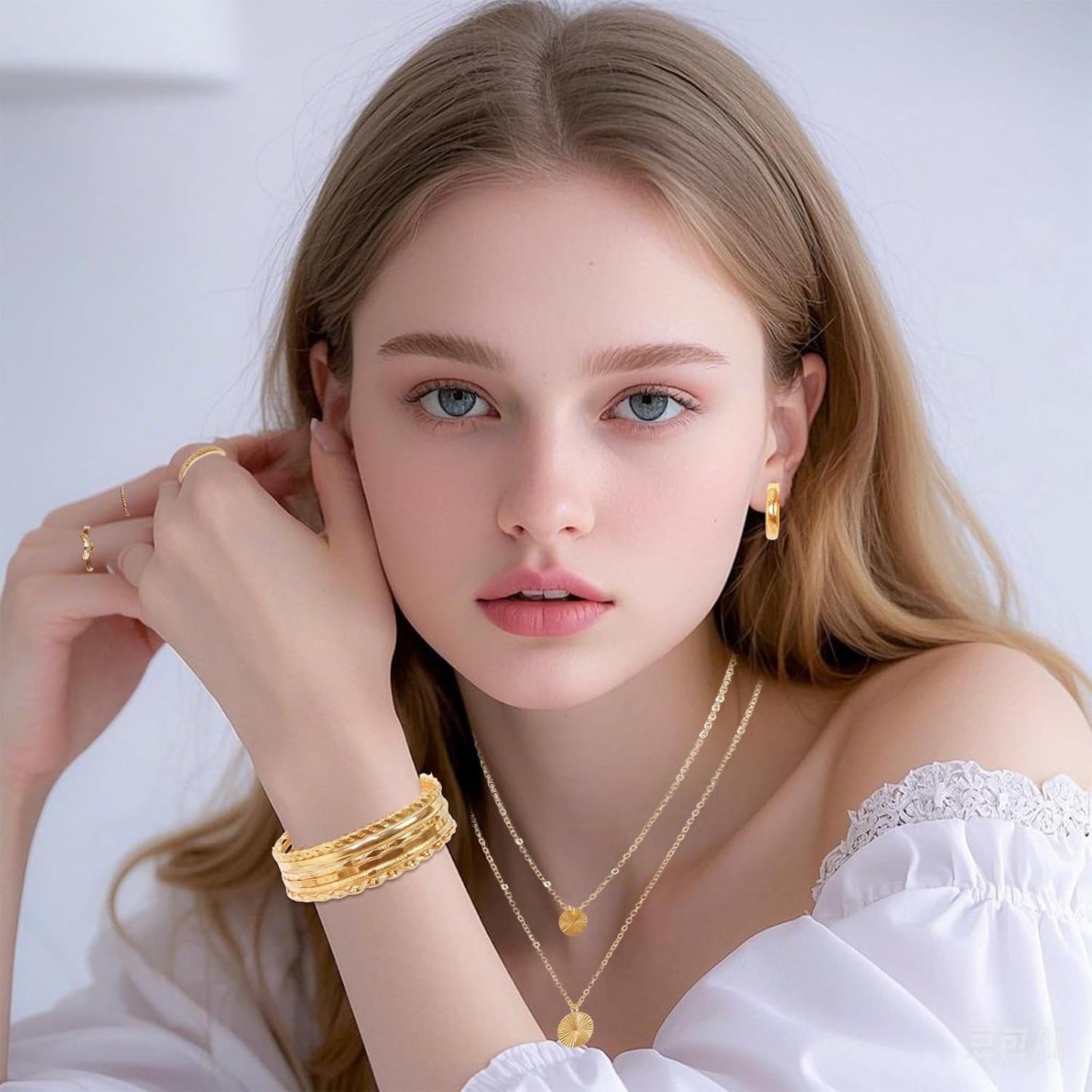 34pcs Gold Jewelry Set for Women Multi Layered Necklace Knuckle Rings Stackable Bracelets Dainty Earrings Fashion Jewelry set Anniversary Birthday Valentine Gift Pack for Women Girls