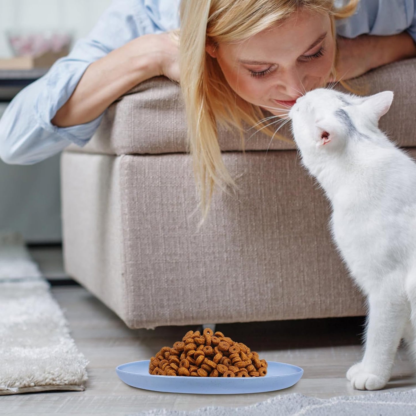 Milisten 6pcs Shallow Kitten Feeding Bowls Set Wide Cat Food Plates for Indoor Cats Sturdy Plastic Pet Bowls for Kittens and Short-Legged Multi-Color (Beige, Pink, Blue)