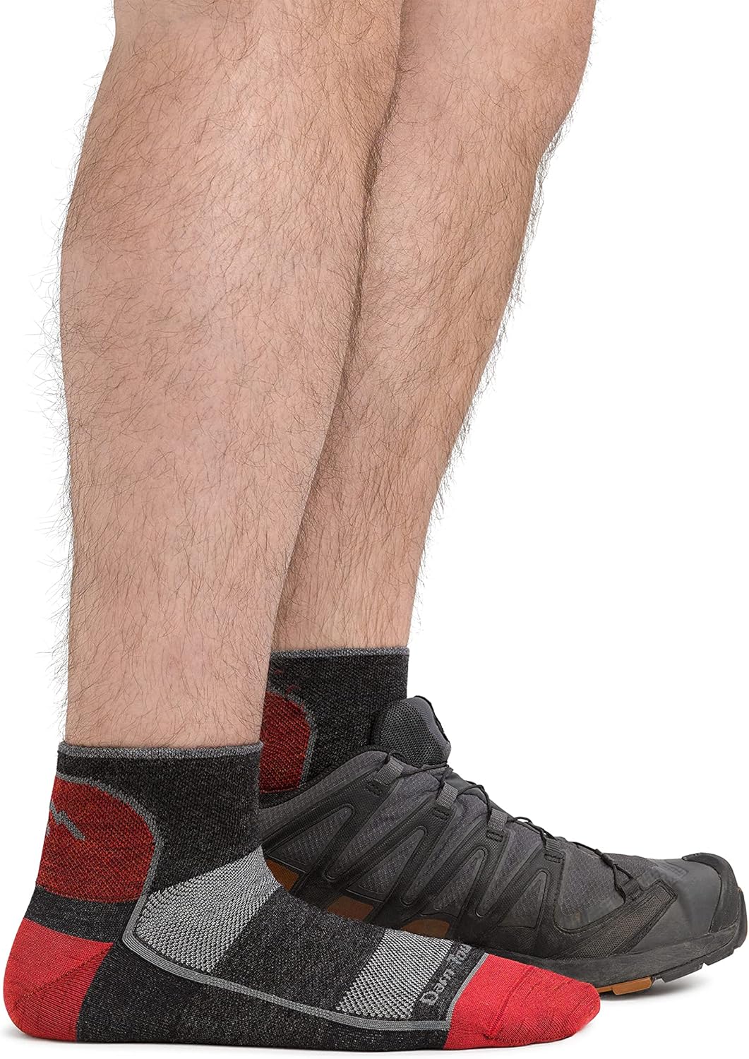 Darn Tough Men's Quarter Lightweight Running Sock (Style 1715) -