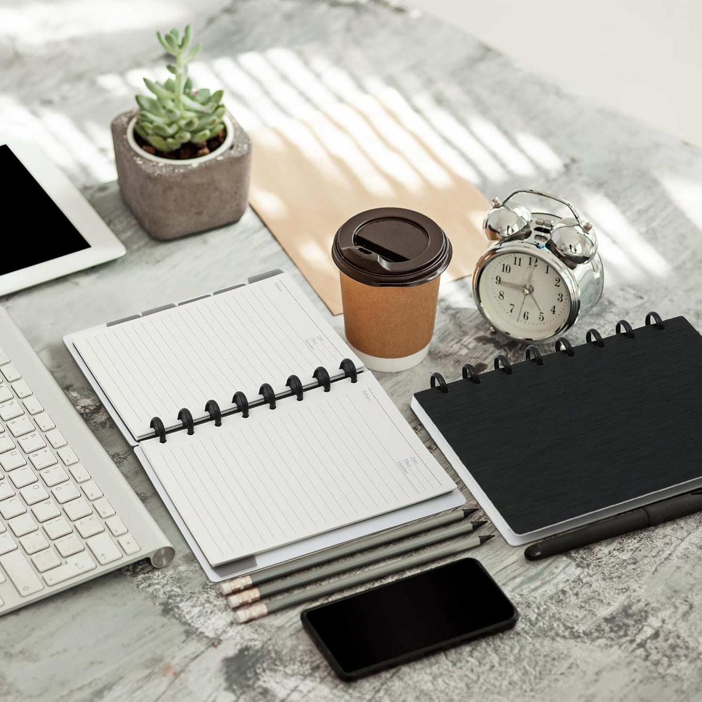 Yoment Discbound Notebook Customizable Spiral Journal Refillable 5 Subject Notebook with Removable Pages 120 Wide Ruled Disc Planner with 6 Binder Dividers & 16 Tabs for Work Meeting School, Black