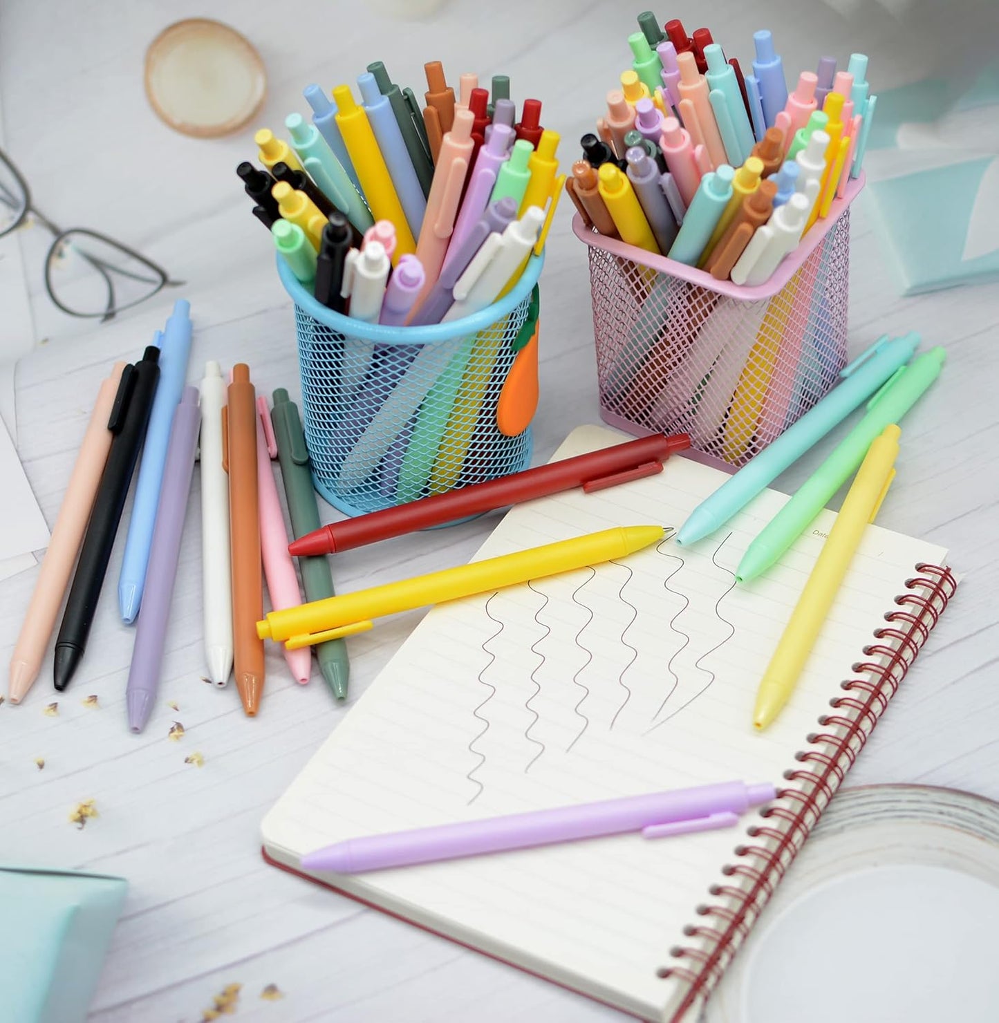 YYaaloa 70pcs Cute Pens Black Gel Ink Pens Retractable 0.5mm Gel Pens Bullet Point Nice Gifts Fun Pens for Women Office Supplies
