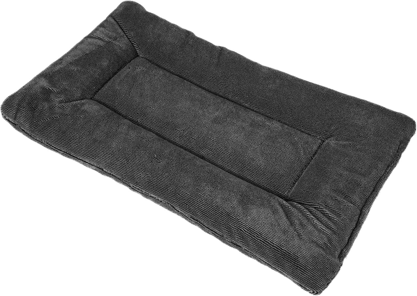 Petmate Aspen Pet Rectangular Kennel Mat, Dark Gray, for 19' Crates, 16.0" L x 9.0" W x 1.5" Th
