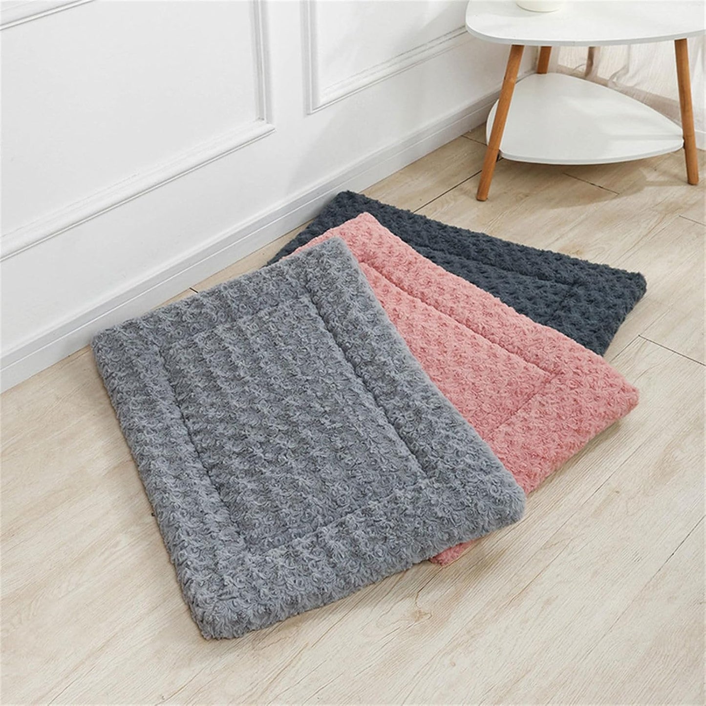 Removable Pet Sleeping Mat Double Sided Dog Bed Mat for Small Dogs Cats Comfortable House Washable Accessory Cushions for Dogs Cushion for Couch Cushions for Cats Car Seats Cover Square Shape