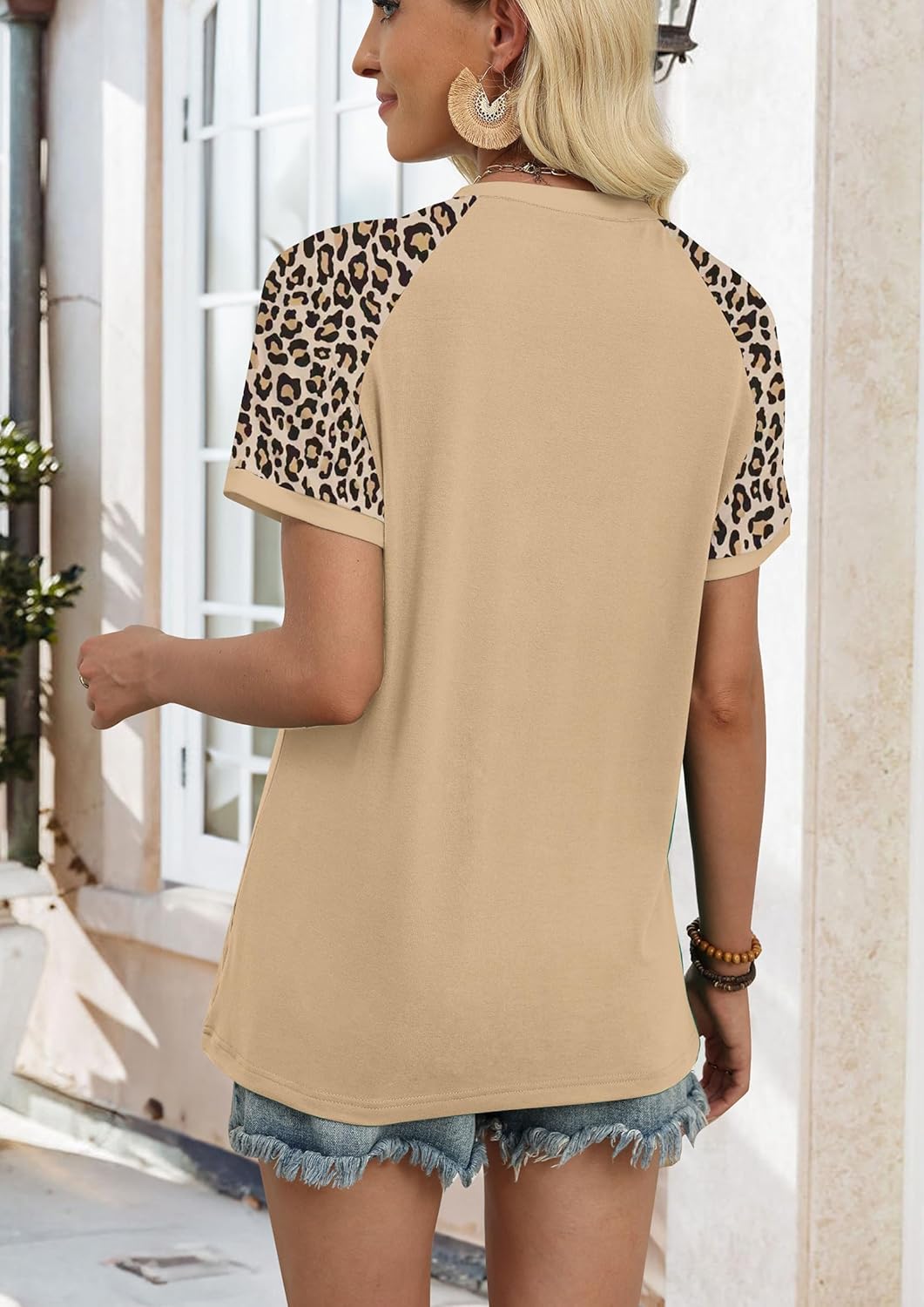 WIHOLL Womens Summer Tops Color Block Short Sleeve Raglan Shirts Spring Fashion Clothes Vacation Outfits