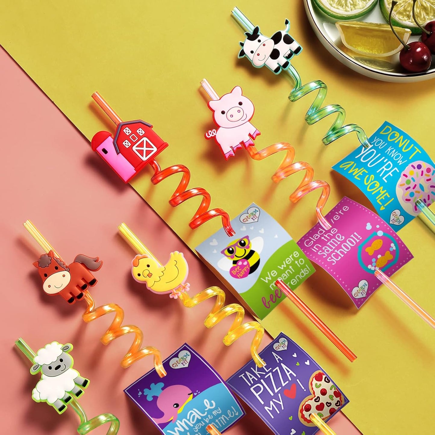 24 Reusable Farm Animal Plastic Straws Chicken Sheep Horse Cow Pig for Barnyard Farm Birthday Party Supplies Gift Favors with 2 Cleaning Brushes
