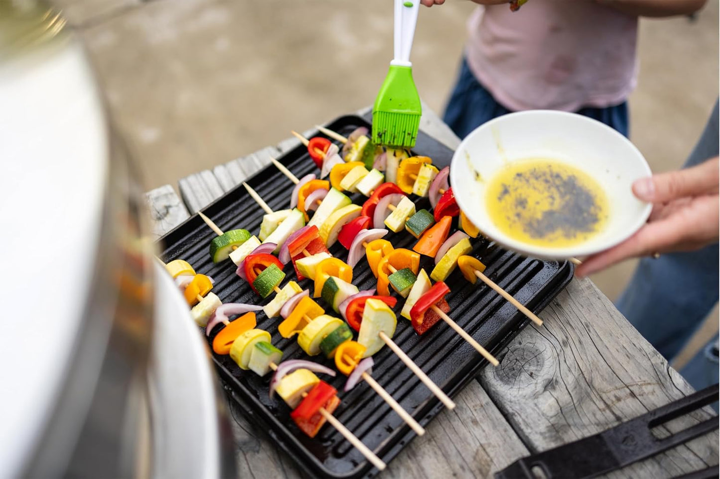 Solo Stove Pi Cast Iron 3-Piece Cookware Set | Incl. Round Skillet (30,5 cm), Reversible Grill/Griddle (29,2 x 33 cm), 2 Removable Handles, Bamboo/Stainless Steel Base for Protection