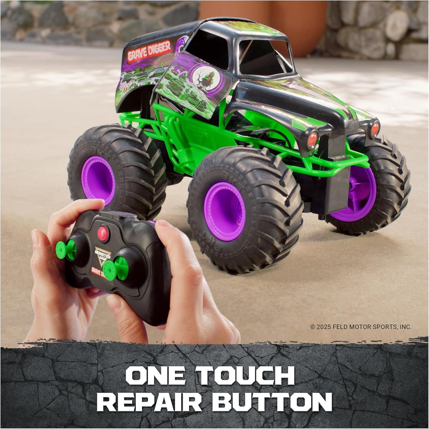 Monster Jam, Official Smash & Bash Grave Digger Remote Control Indoor & Outdoor Vehicle, 1:15 Scale Repairable Monster Truck, Kids Toys for Boy and Girls Ages 4 and up