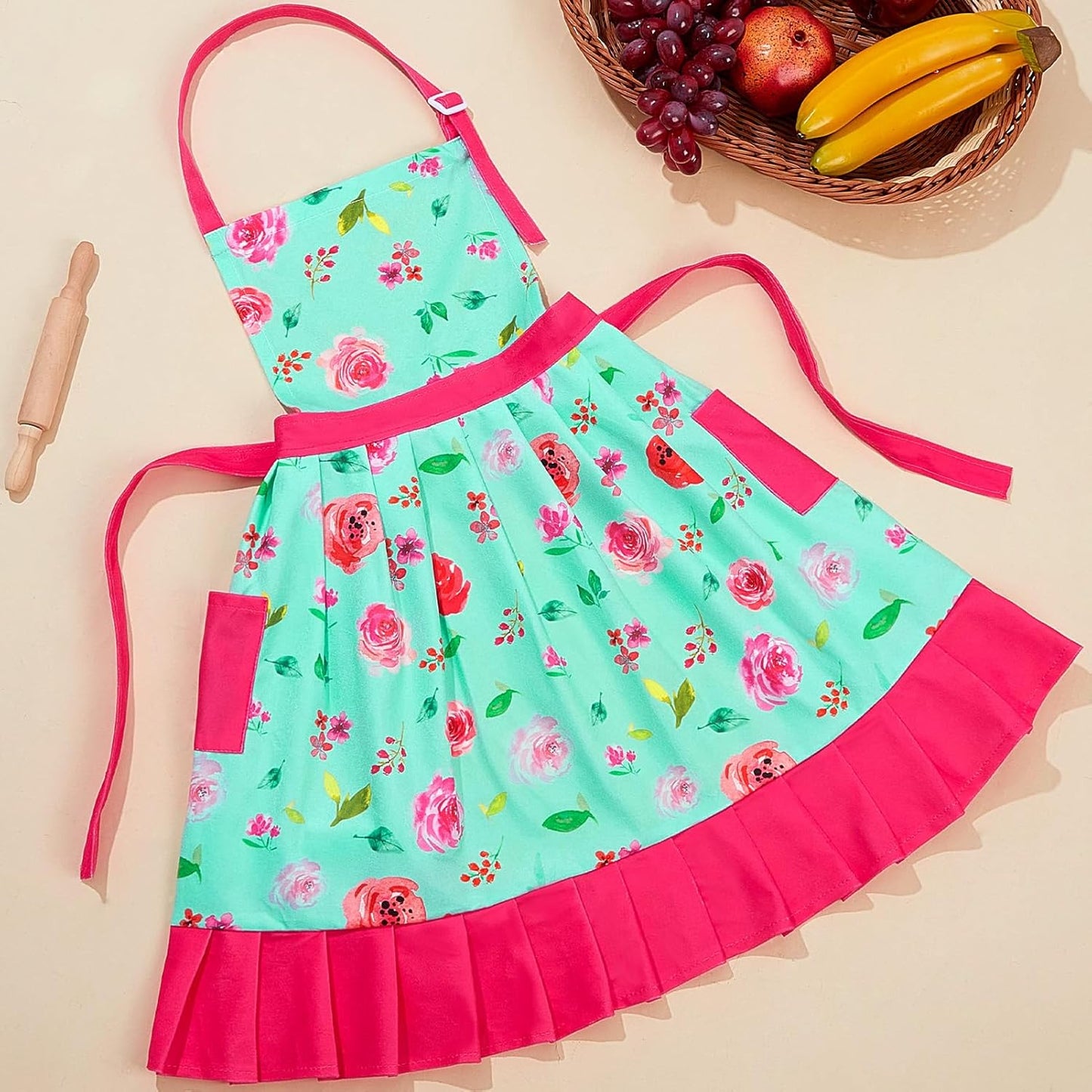 MHJY Kids Apron Hat Set for Girls Vintage Pleated Skirt Aprons with Adjustable Strap Pockets for Baking Cooking 8-12 Years