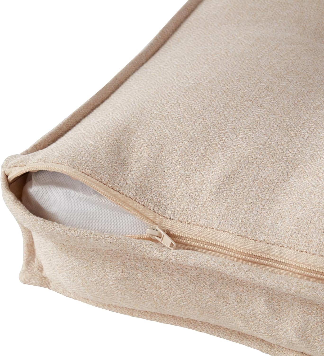 Happy Hounds Milo Square Tufted Pillow Dog Bed, Cream, Medium (32" x 32")