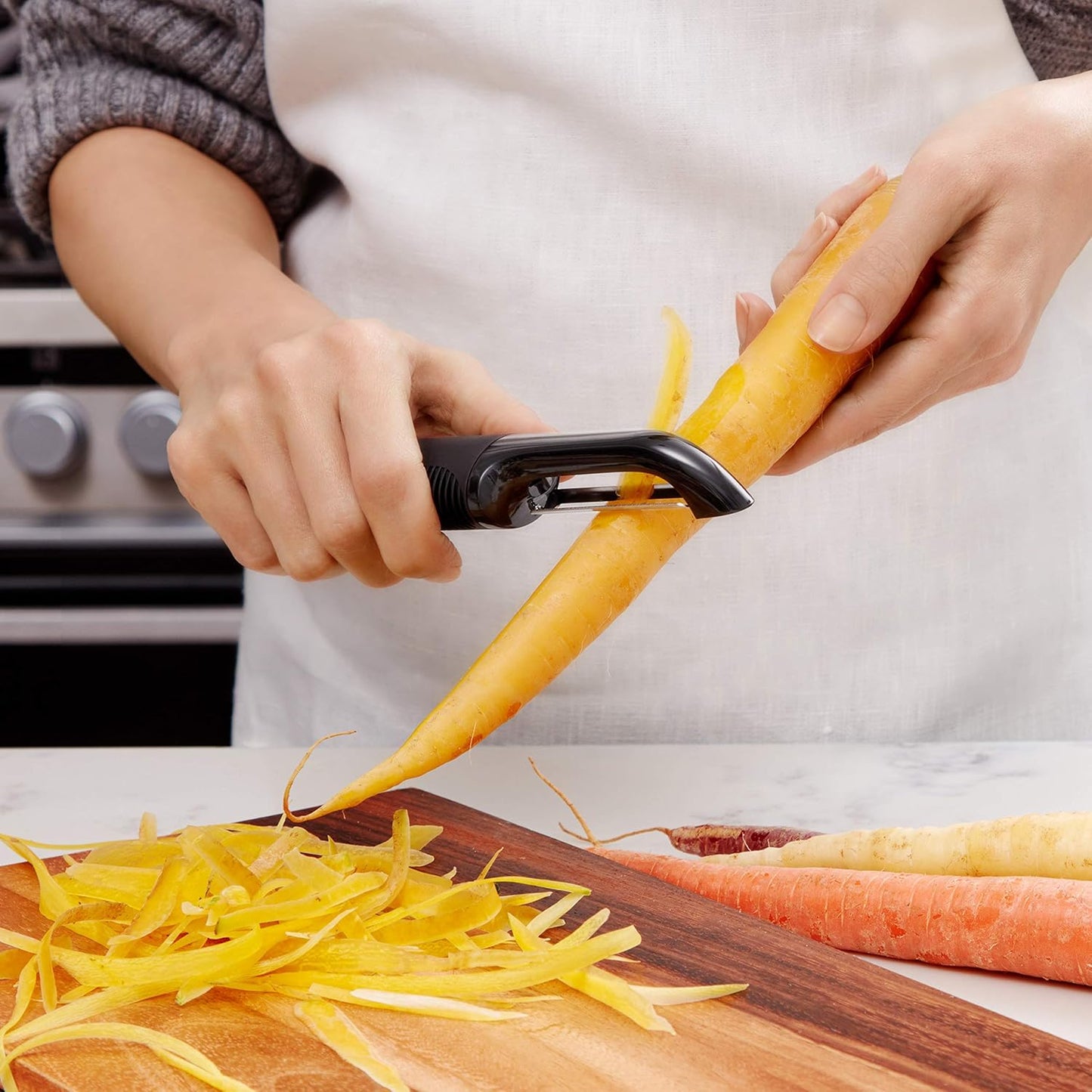 OXO Good Grips Swivel Vegetable Peeler