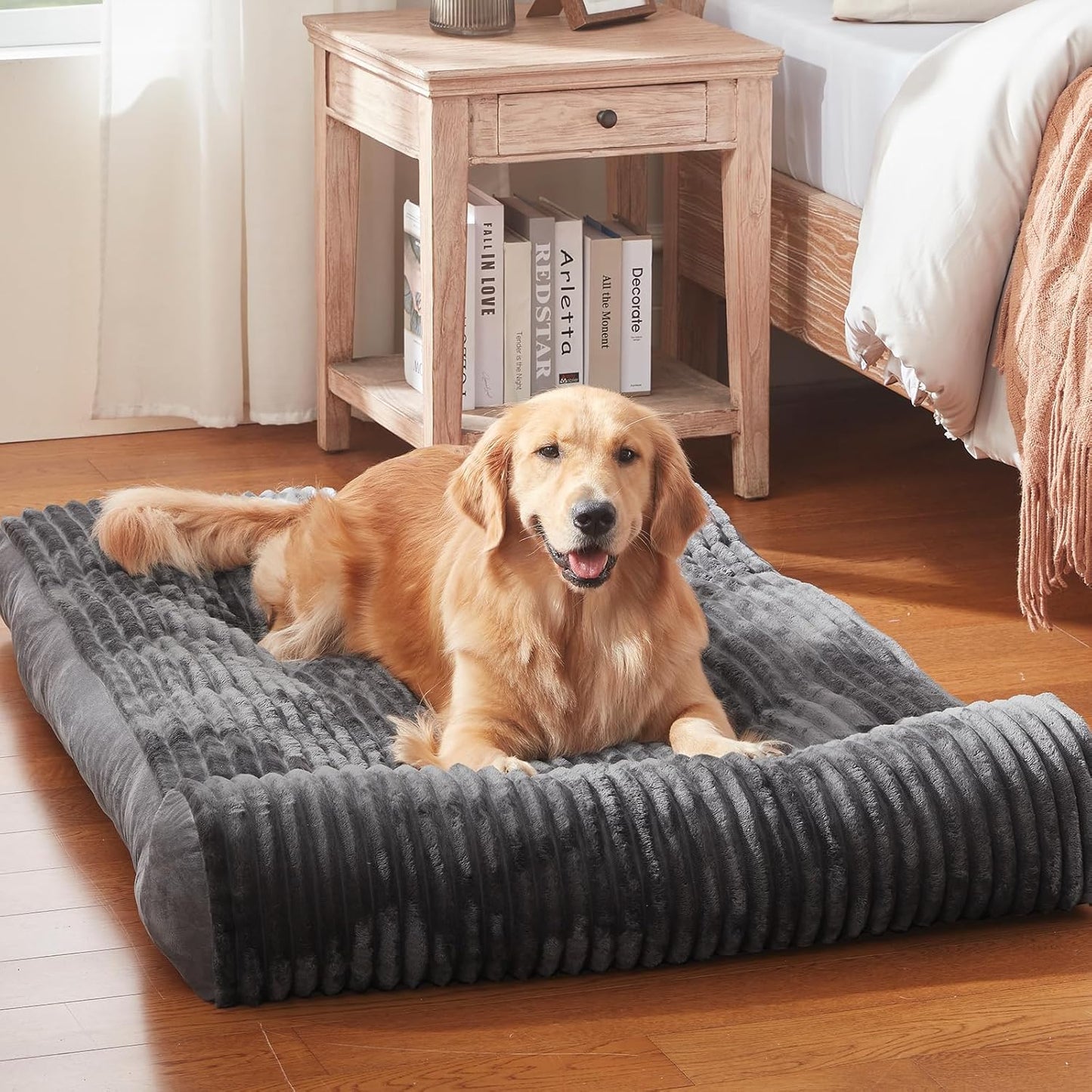 Dog Beds for Large Dogs Breeds,Sofa Dog Bed with Pillow for Crate Kennel, Super Soft Pet Bed for Support Bolster, Comfortable Pet Couch Bed & Non-Slip Bottom