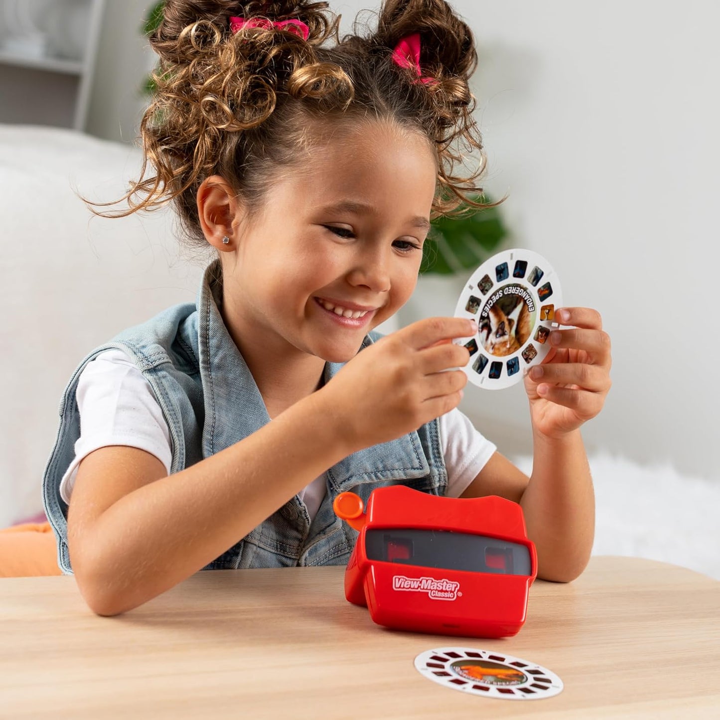 Classic View-Master Metallic Viewfinder with 2 Reels - Retro STEM Learning Toy for Kids & Adults, Nature Education for Ages 3+