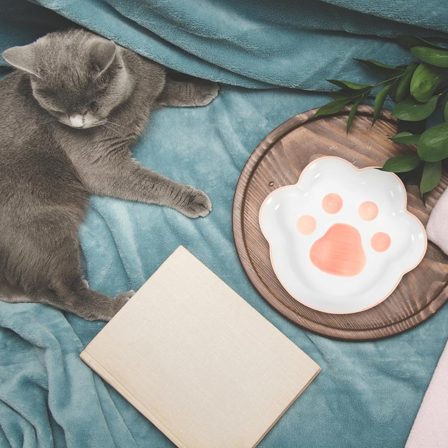 Milisten Ceramic Cat Bowl 9-inch Tilted Cat Feeder with Non-Spill Design Red Indoor Pet Feeding Dish
