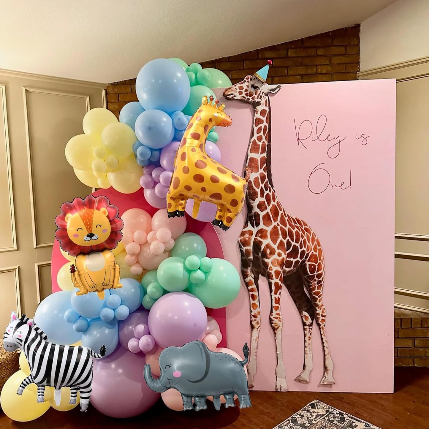 Cute Animal Balloon Garland Arch,152Pcs Colorful Balloons with Zebra Elephant Giraffe and Lion Foil Balloons for Baby Shower Kids' Woodland Animals Zoo Theme Birthday Party Supplies Decorations