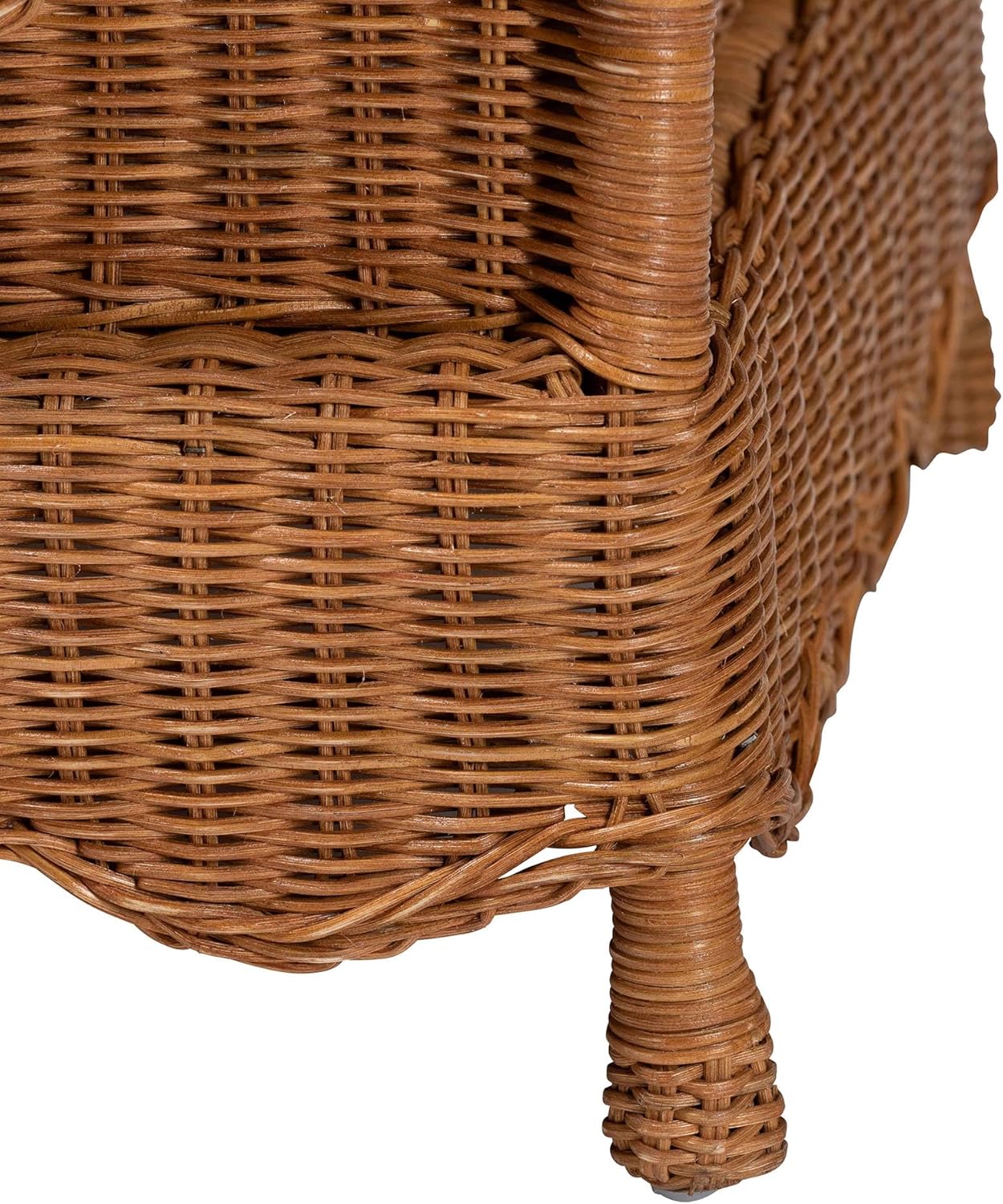 Bali & pari Papina Natural Rattan Pet Bed with Scalloped Sides - Handwoven Wicker Enclosed Lounge Bed for Dogs and Cats with Removable Cushion, 31.5"