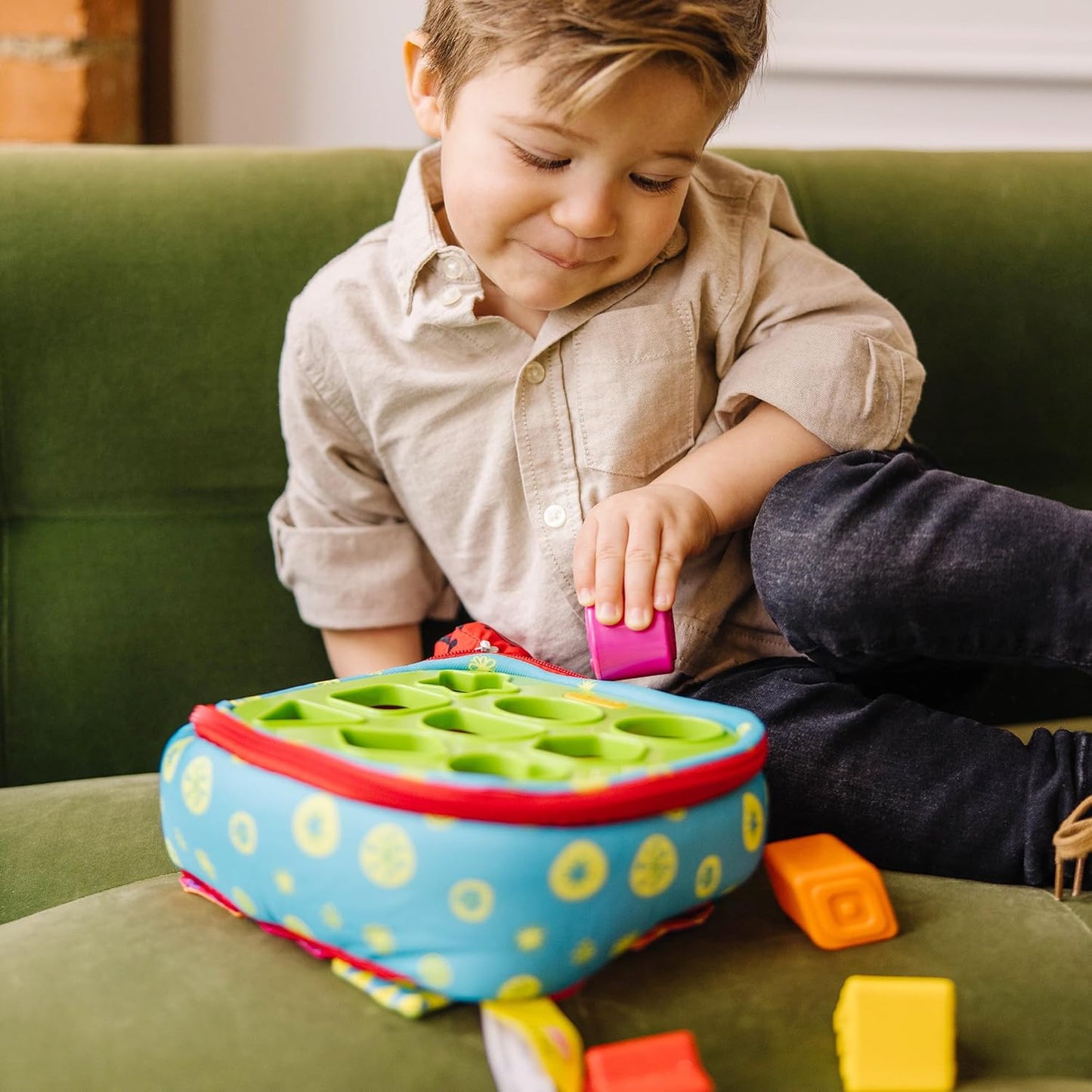 Melissa & Doug K’s Kids Take-Along Shape Sorter, 9 Textured Building Blocks & Soft Sensory Activity Bag, Montessori-Inspired Baby Toys for Toddlers, Preschool Learning Toys for Babies 9 Mo. & Up