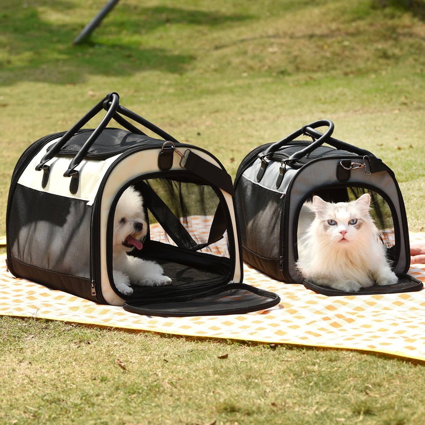 PET MARVEL Cat Carrier Soft Sided Large for Pet Dogs up to 25 Lbs, Airline Approved Mesh Pet Travel Bag, Breathable Bite-Resistant Fabric with Removable Washable Mat