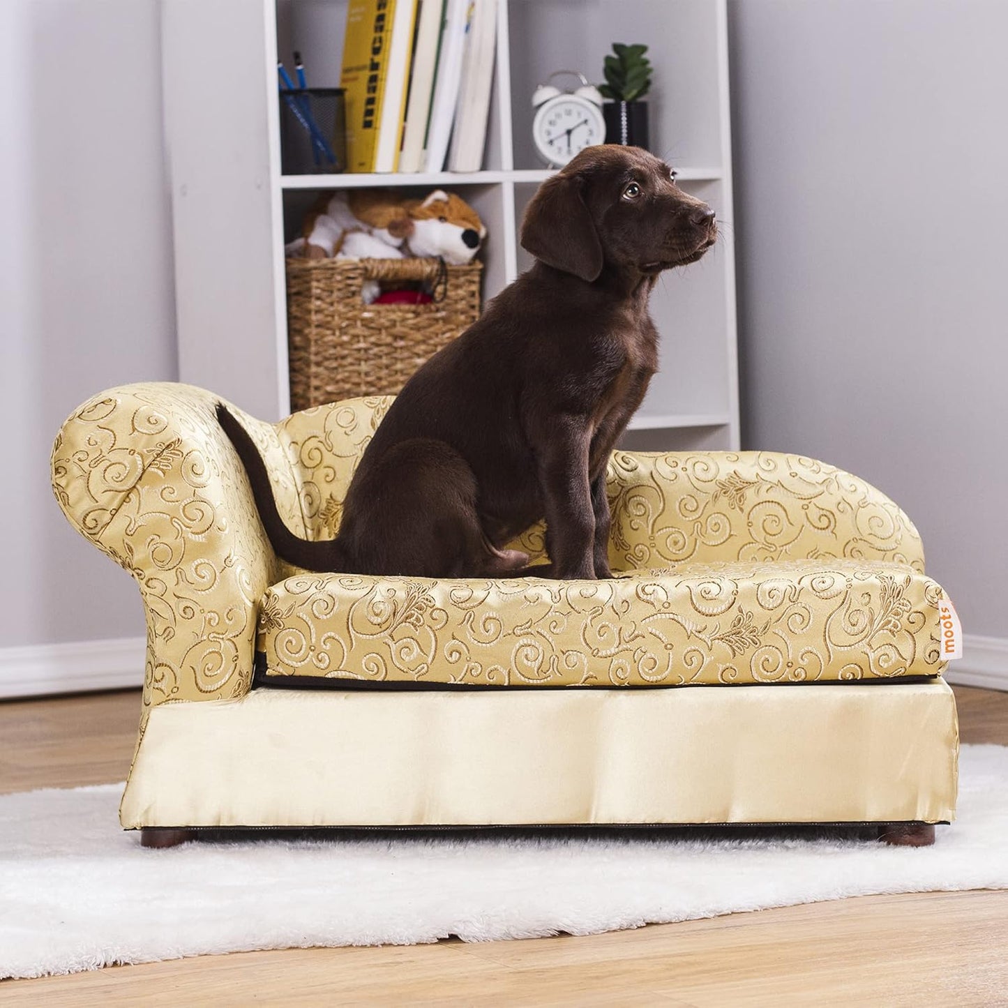 Moots Cleopatra Chaise Lounge Pet Bed, Metallic Gold, Medium, for Dogs and Cats All Medium and Small Breeds