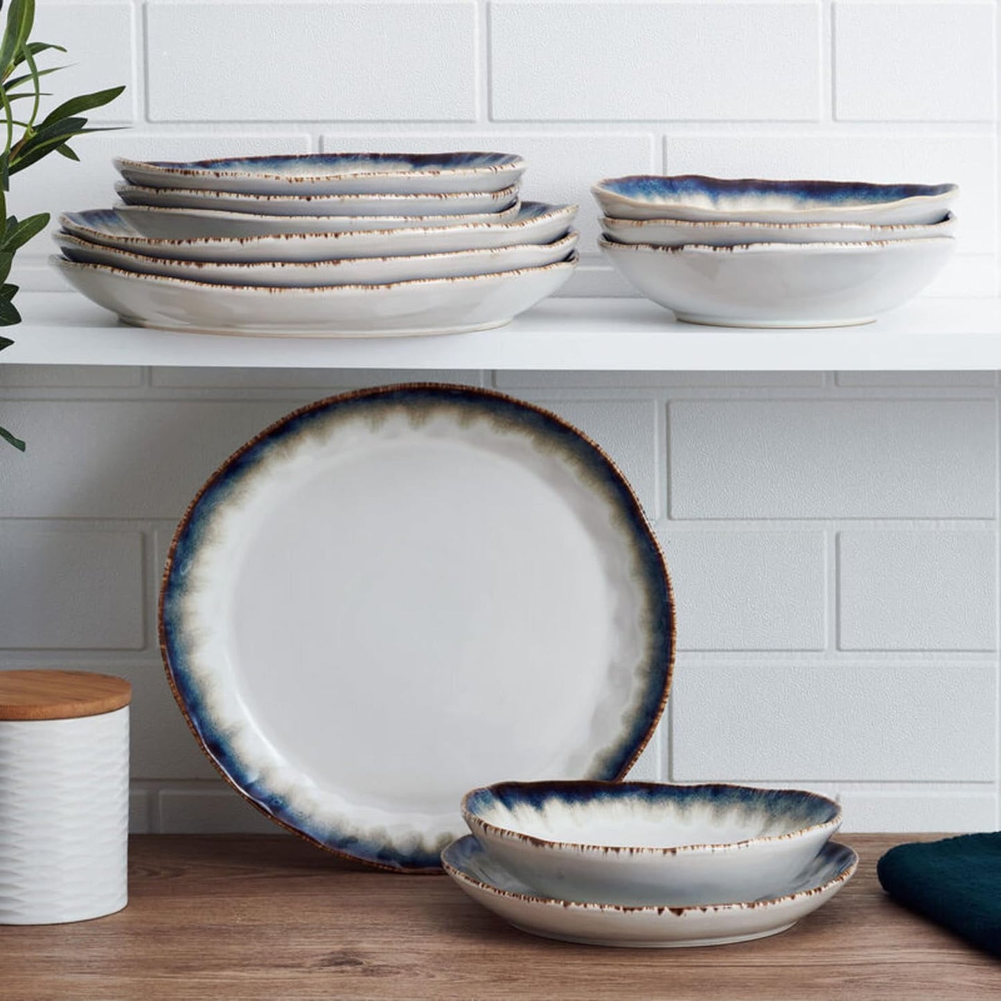 Mikasa Cole Organic Shaped 12 Piece Dinnerware Set, Service for 4
