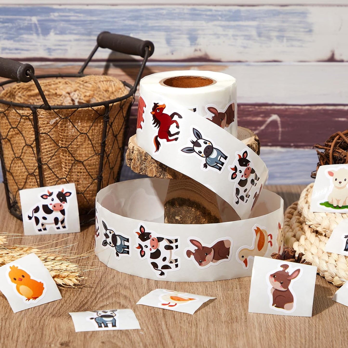 1 Roll Farm Animal Stickers Decal Reward Cute Office Supplies Incentives Animals Sticker Farm Party Favor, 500 Pcs Each Roll