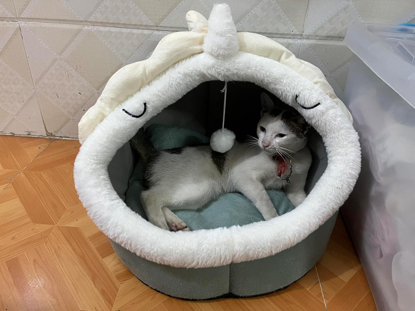 Pet Bed Pads for Dogs and Cats, All-Season Comfort, Removable Cushion (Green, Medium)