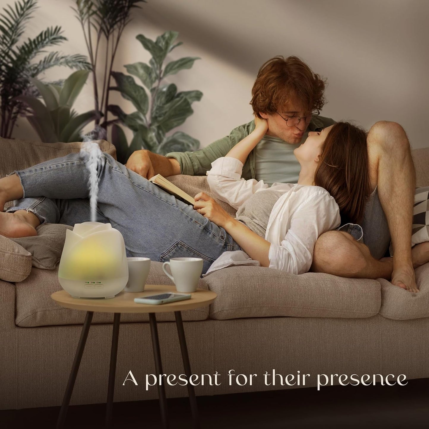 Earnest Living Rose Essential Oil Diffuser 150ml – Mini Ultrasonic Aromatherapy Humidifier for Bedroom & Desk, Quiet Mist, USB Powered, 7-Color Night Light, Valentine's Gift for Women – Solid White