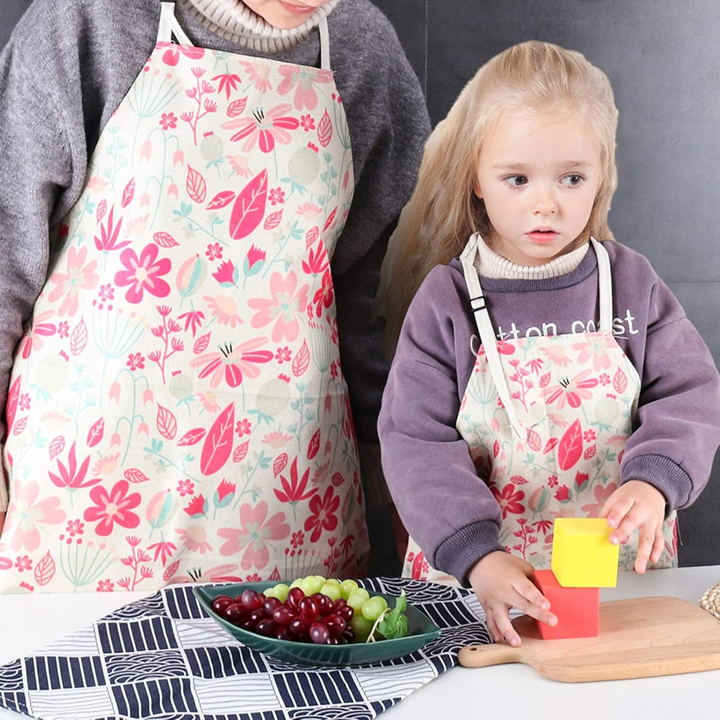 Matching Aprons for Kids and Adults,2 PCS Aprons for Women & Kids Aprons,Perfect Mommy and Me Kitchen Cooking Apron