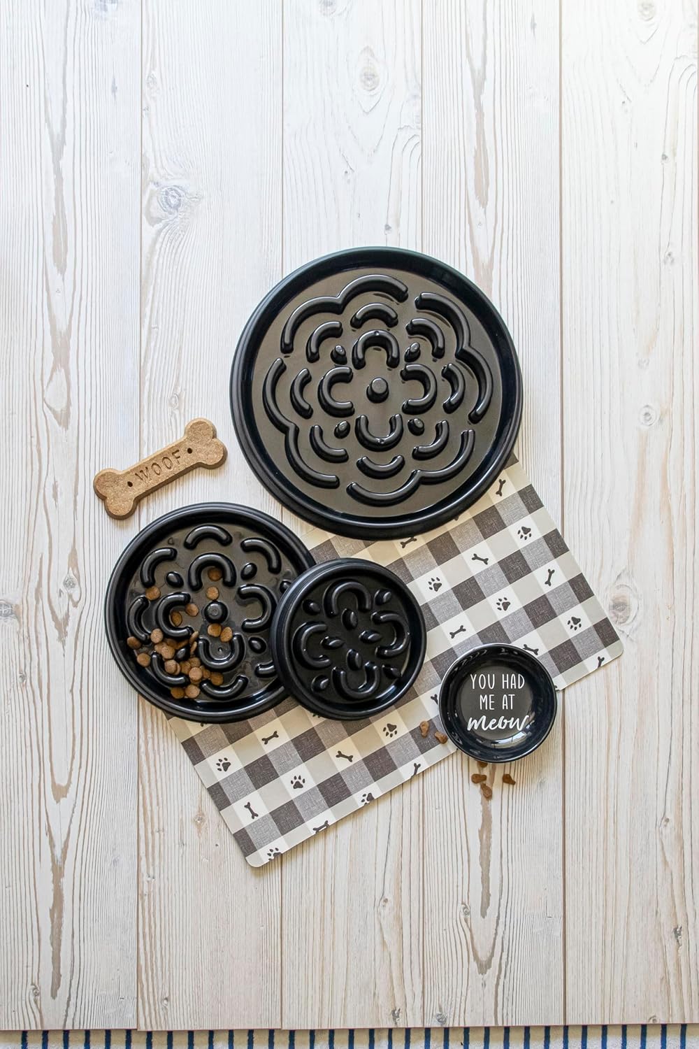 Abode Homewares Slow Chow Medallion 1 Cup Durable Polypropylene Slow Feeder Pet Bowl for Small Dogs, Non-Skid, Dishwasher- and Microwave-Safe Food Bowl with Healthy Anti-Gulping Maze - Black