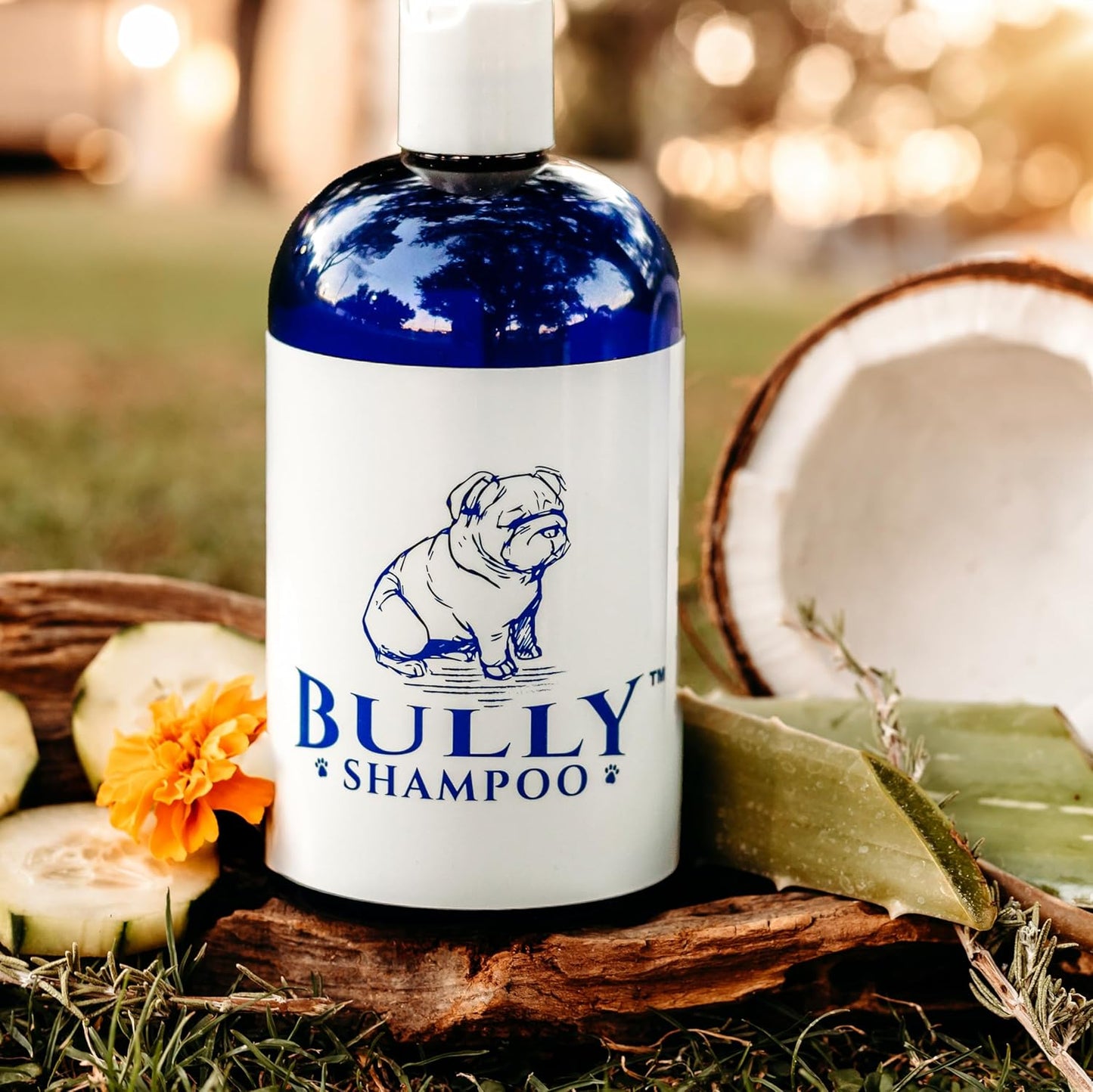 Bully Shampoo - Bulldog Dog Shampoo All Natural Organic Formula Refreshing Botanical Scent. Specifically for Bulldog Breeds and Itchy Skin. Leaves Skin and Coat, Soft, Shiny, Clean and Healthy!