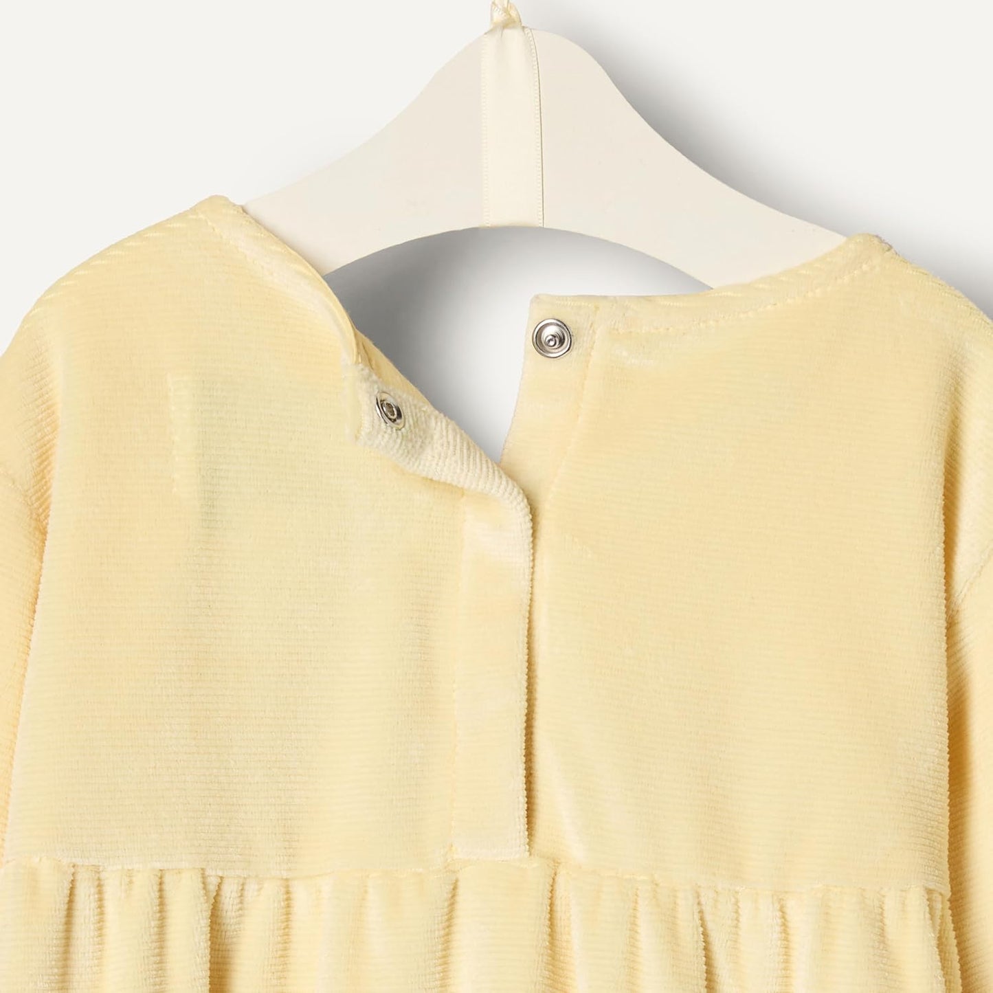 Amazon Essentials x Sofia Grainge Toddler and Baby Girls' Longsleeve Corduroy Dress