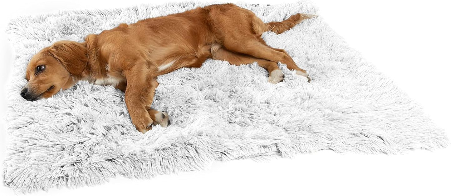 Best Friends by Sheri Calming Shag Dog Blanket – Ultra Soft Faux Fur Pet Throw, Anxiety-Relief, Lightweight Warm Bed Cover for Dogs and Cats, Machine Washable, Frost Gray, 30" x 40"