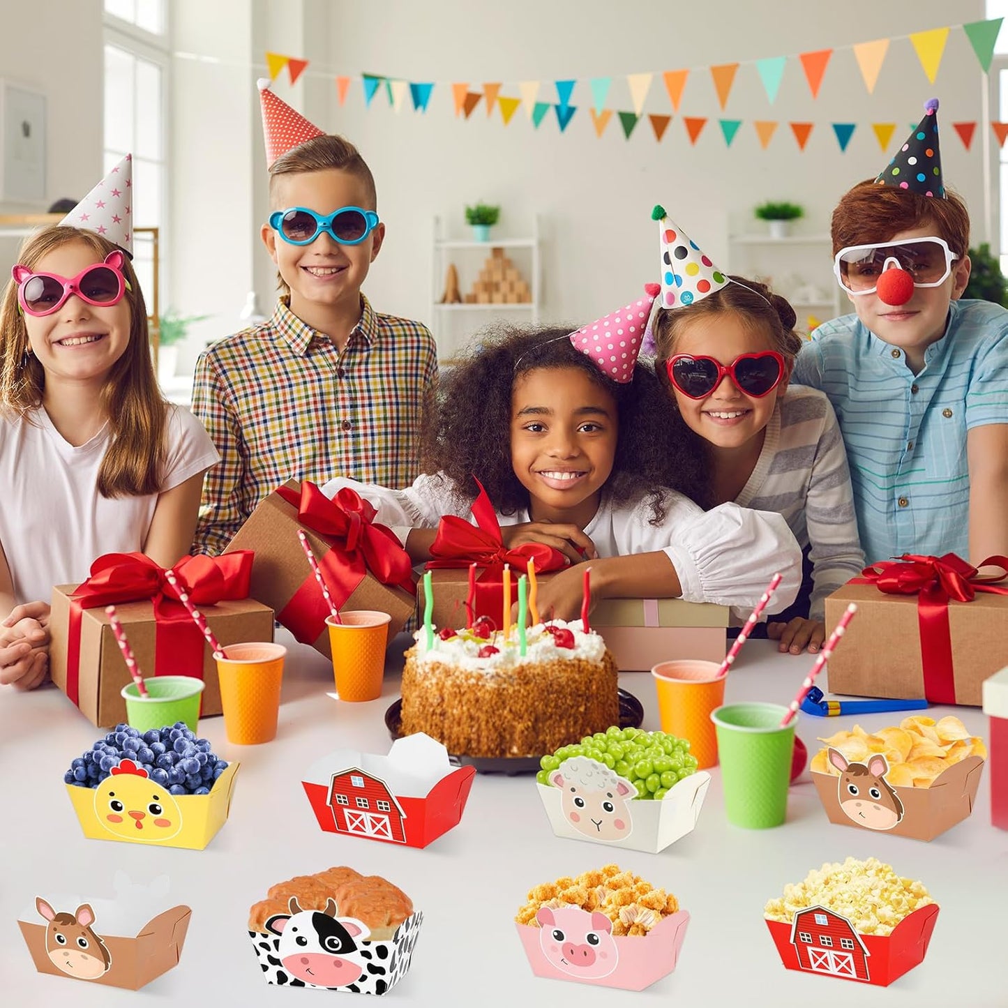 24 Pack Farm Animals Party Supplies Farm Disposable Paper Food Trays Animal Theme Birthday Parties Decorations Snack Bowl Serving Tray for Baby Shower Tableware Carnival Decor Favor