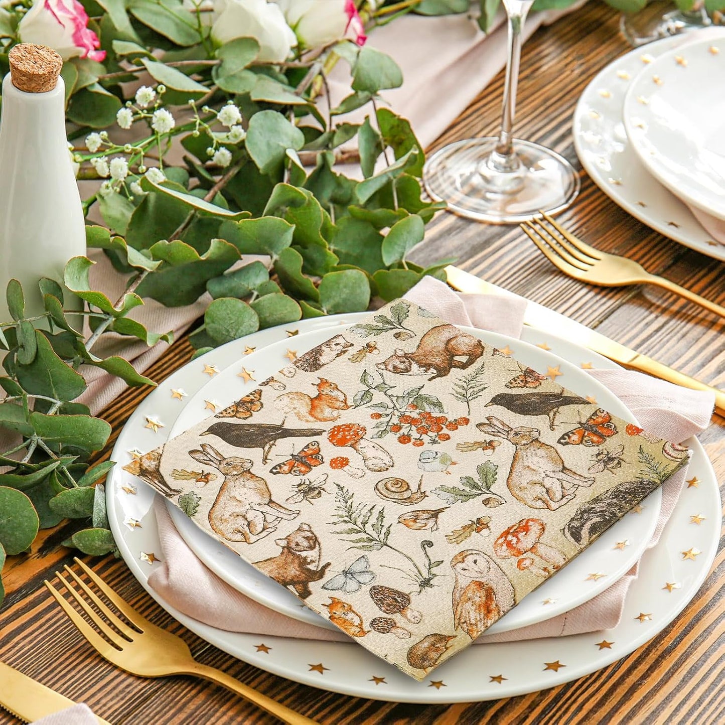 100Pcs Vintage Animal Paper Napkins Fox Squirrel Rabbit Mushroom Luncheon Napkins Dinner Hand Napkin for Farmhouse Home Party Supplies Table Decor