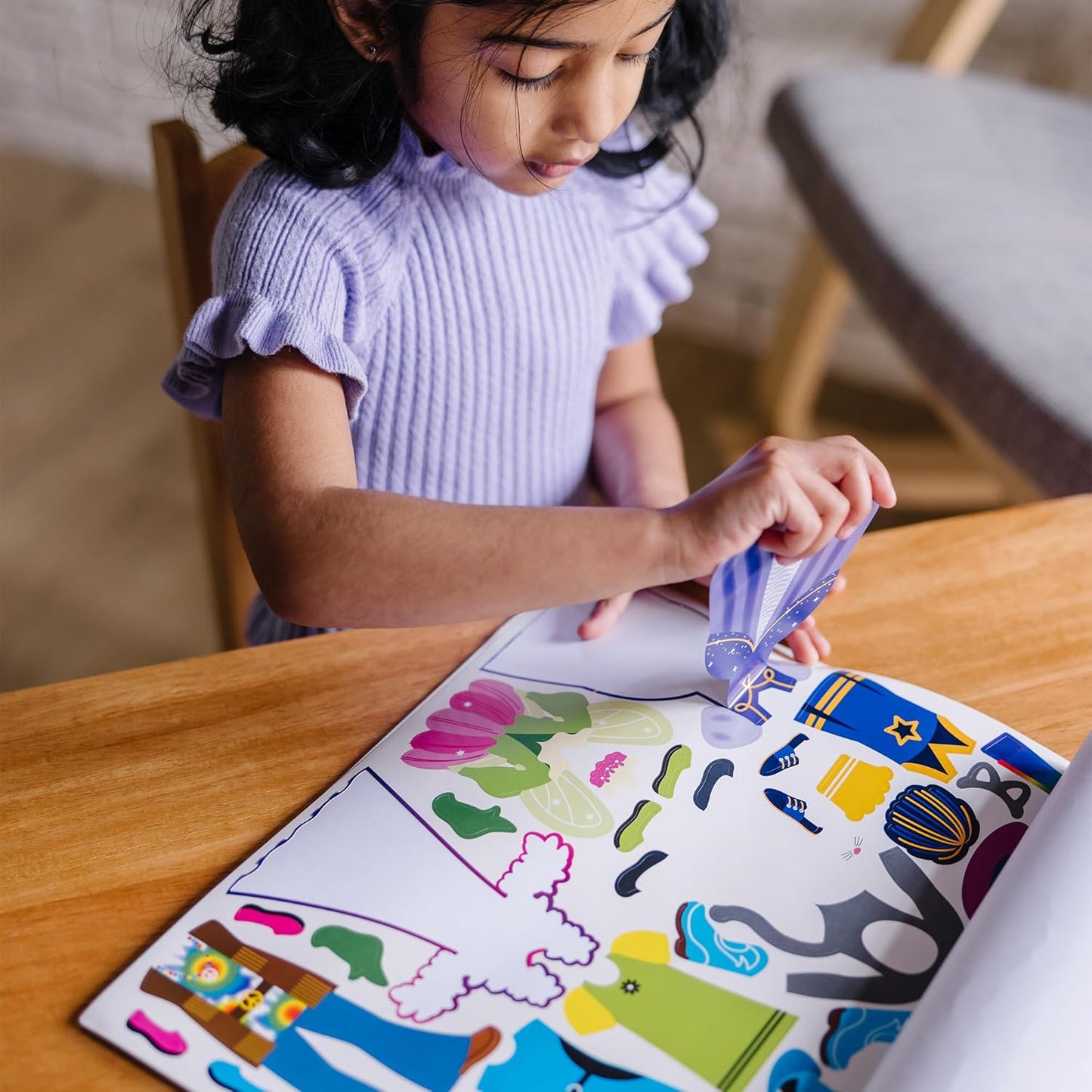 Melissa & Doug Reusable Sticker Pad: Dress-Up - 165+ Reusable Stickers - Removable Stickers, Kids Fashion Activities, Restickable Sticker Book for Kids Ages 3+