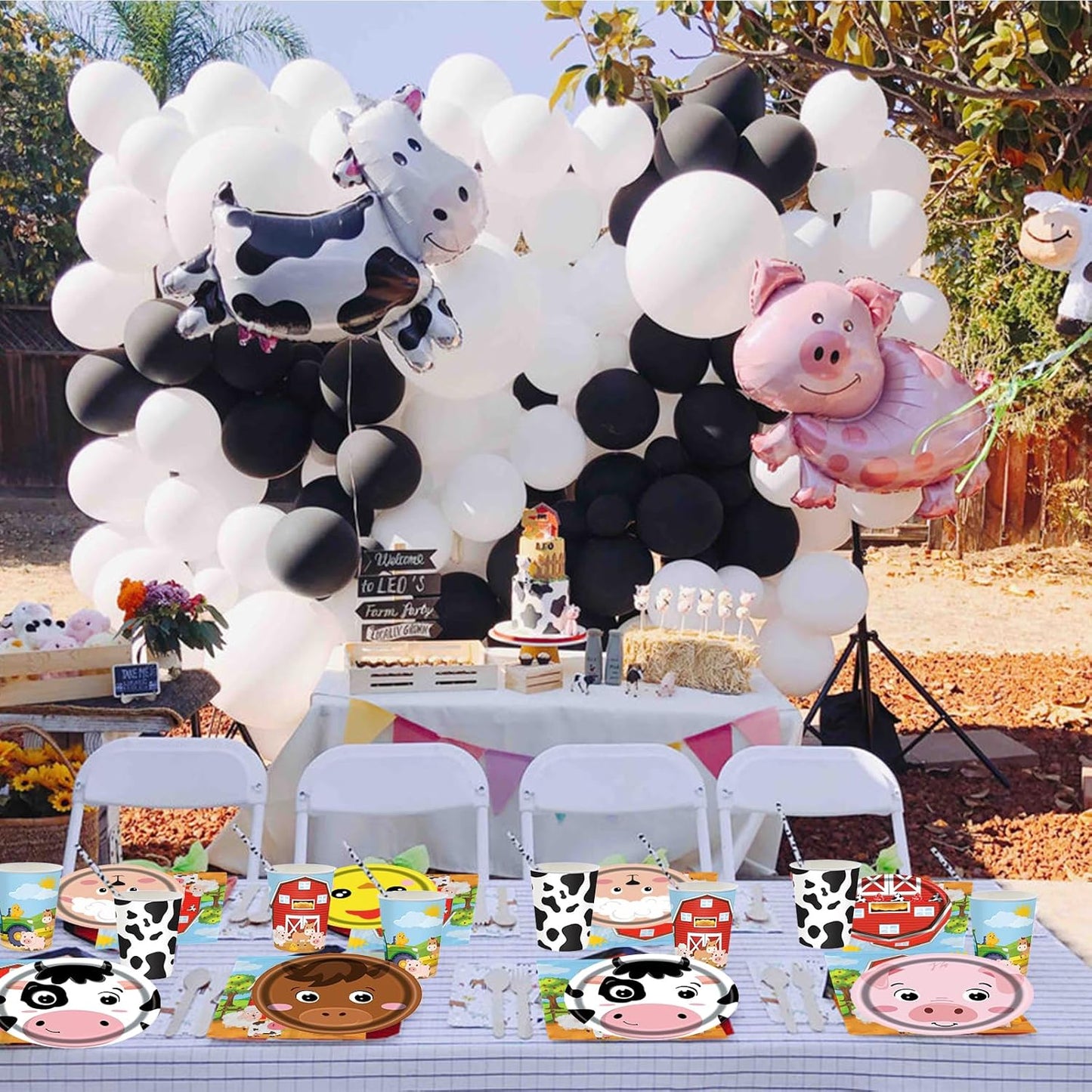 120 PCS Barnyard Farm Animals Party Supplies Plates Set,Farm Animal Tableware Include Plates,Napkins and Cups for Farmhouse Birthday Baby Shower Party Decorations Supplies(Serve 30)