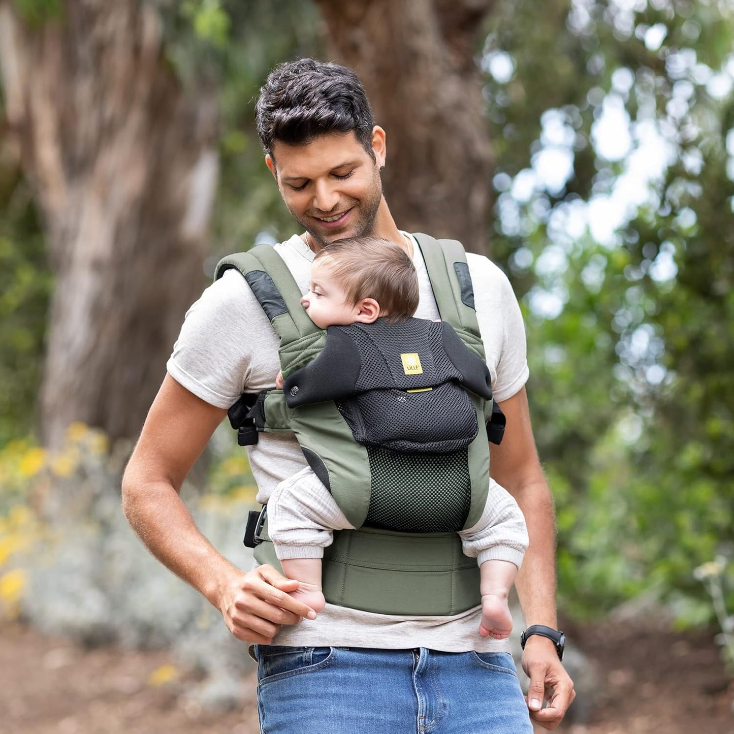 LÍLLÉbaby Complete Airflow Deluxe Ergonomic 6-in-1 Baby Carrier Infant to Toddler with Lumbar Support (7-45 Pounds), 360 Degree Baby Wearing, Inward and Outward Facing (Olive/Black)
