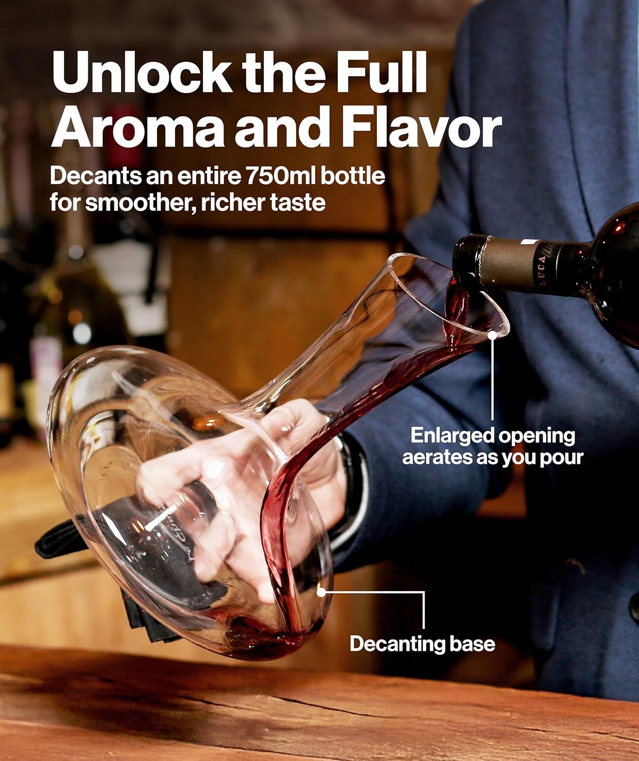 Le Chateau Crystal Wine Decanter with Built-in Aerator – 750ml Giftable Hand Blown Glass Carafe, Enhances Aroma & Flavor with Elegant Design - Red Wine Accessories for Wine Lovers