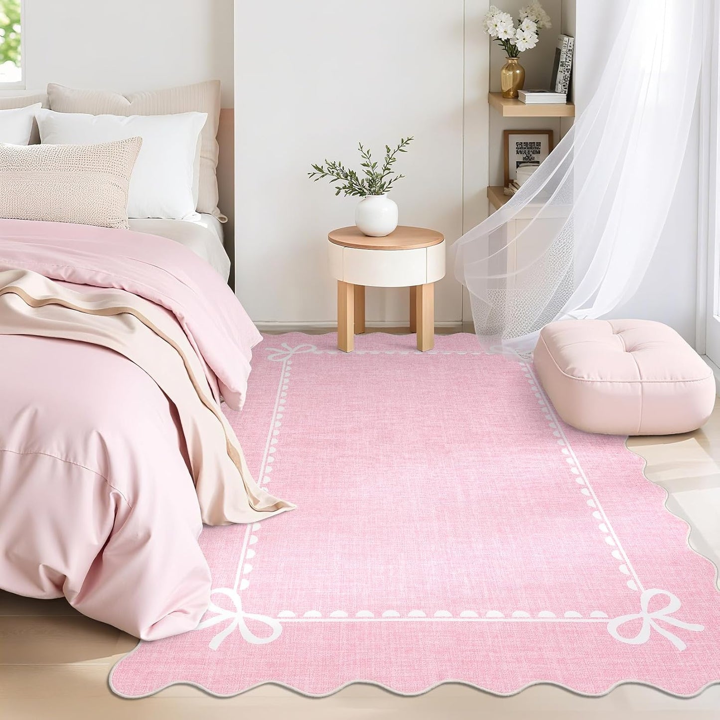 GarveeHome Scalloped Bow Rug for Living Room, Solid Pink Rug for Dorm, Washable Rugs 5x7 Soft Low Pile Non Slip Scalloped Rugs for Nursery College Bedroom Decor Kids Room Playroom