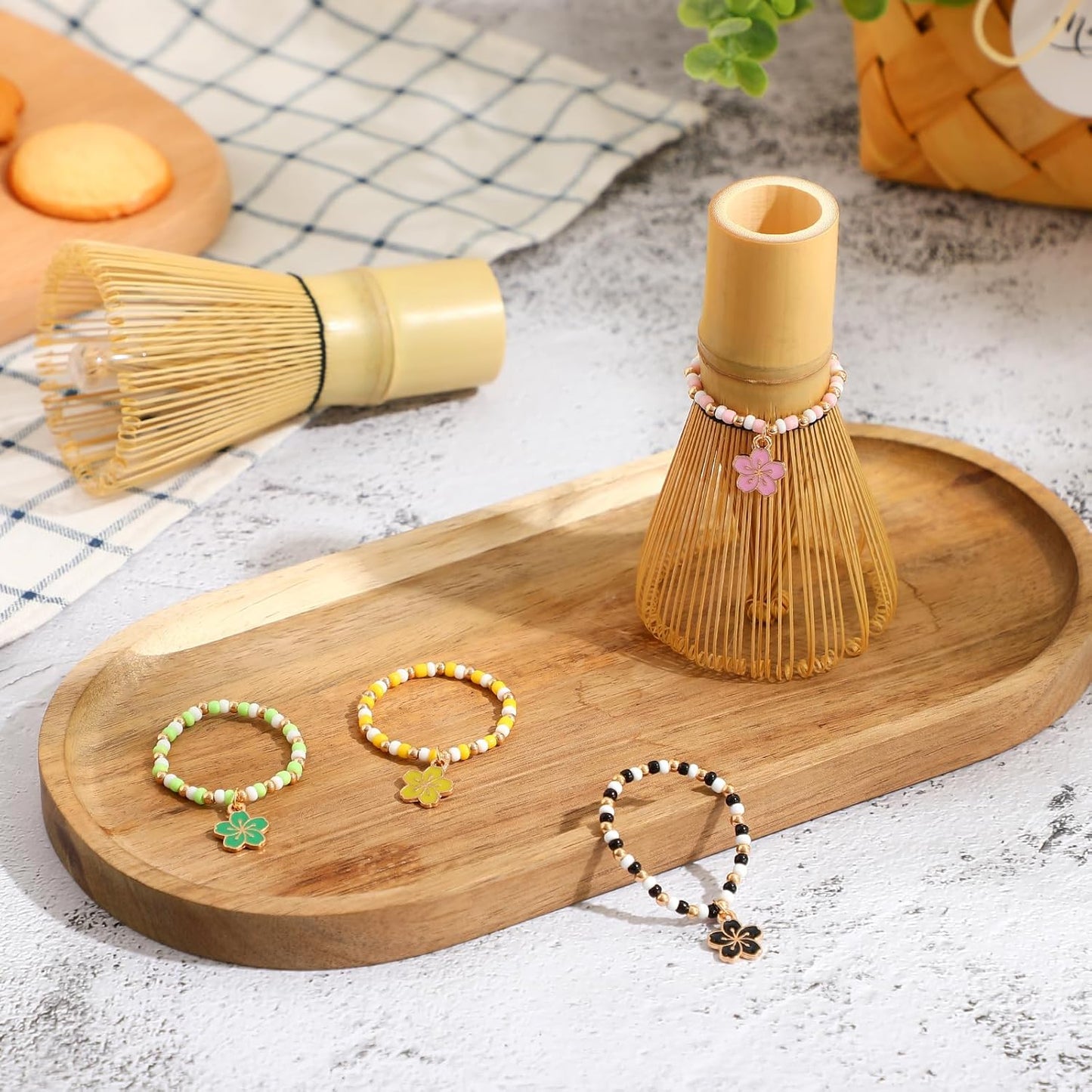 Cunno 4 Pcs Matcha Chasen Charm Decorative Chain Set with Cherry Blossom Charm Elastic Rope for Bamboo Matcha Whisk Tea Accessories Tea Party Decor Birthday Gift