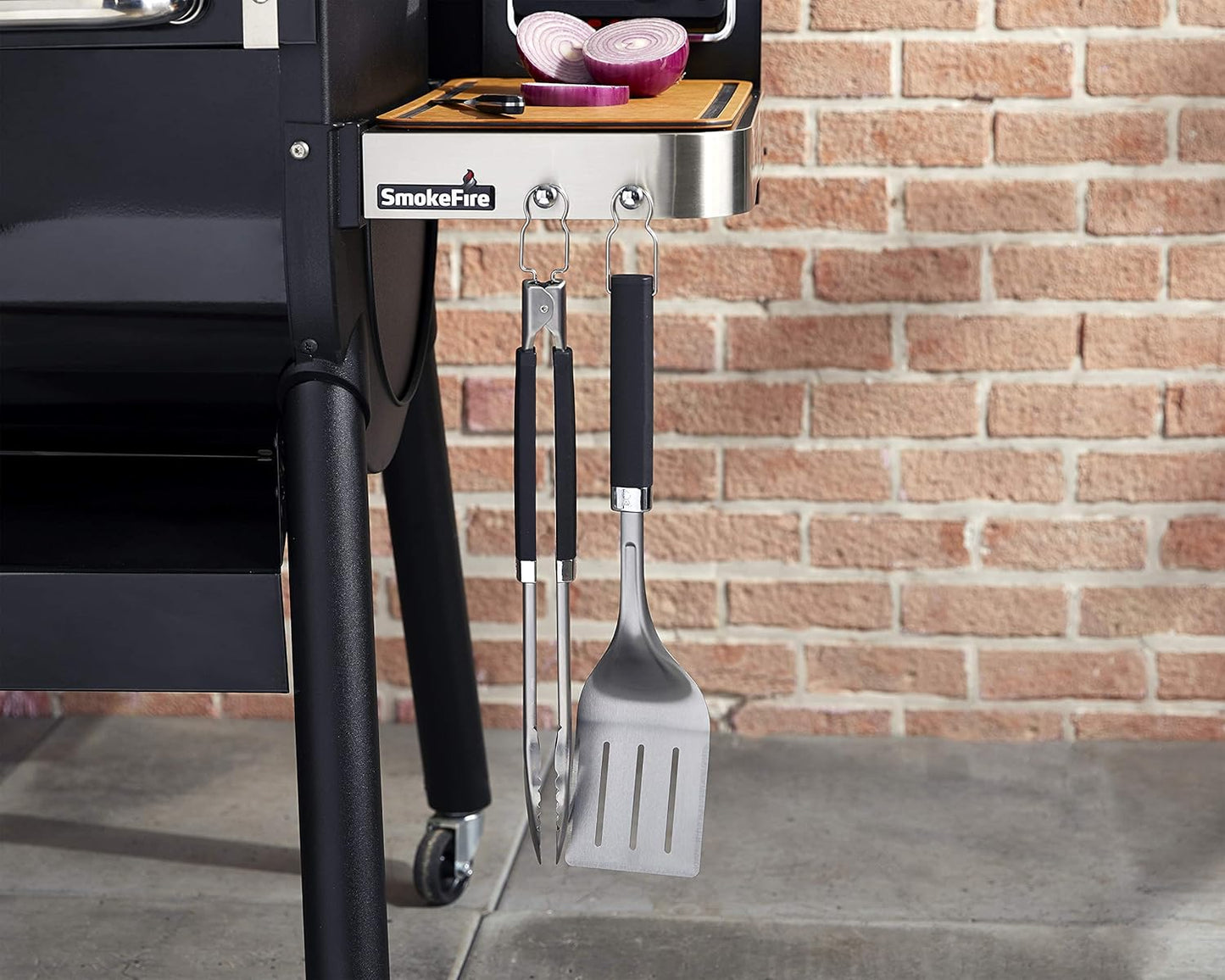 Weber Precision 3‑Piece Grilling Tool Set – Stainless Steel Tongs, Spatula & Silicone Basting Brush with Non‑Slip Handles and Hands‑Free Locking