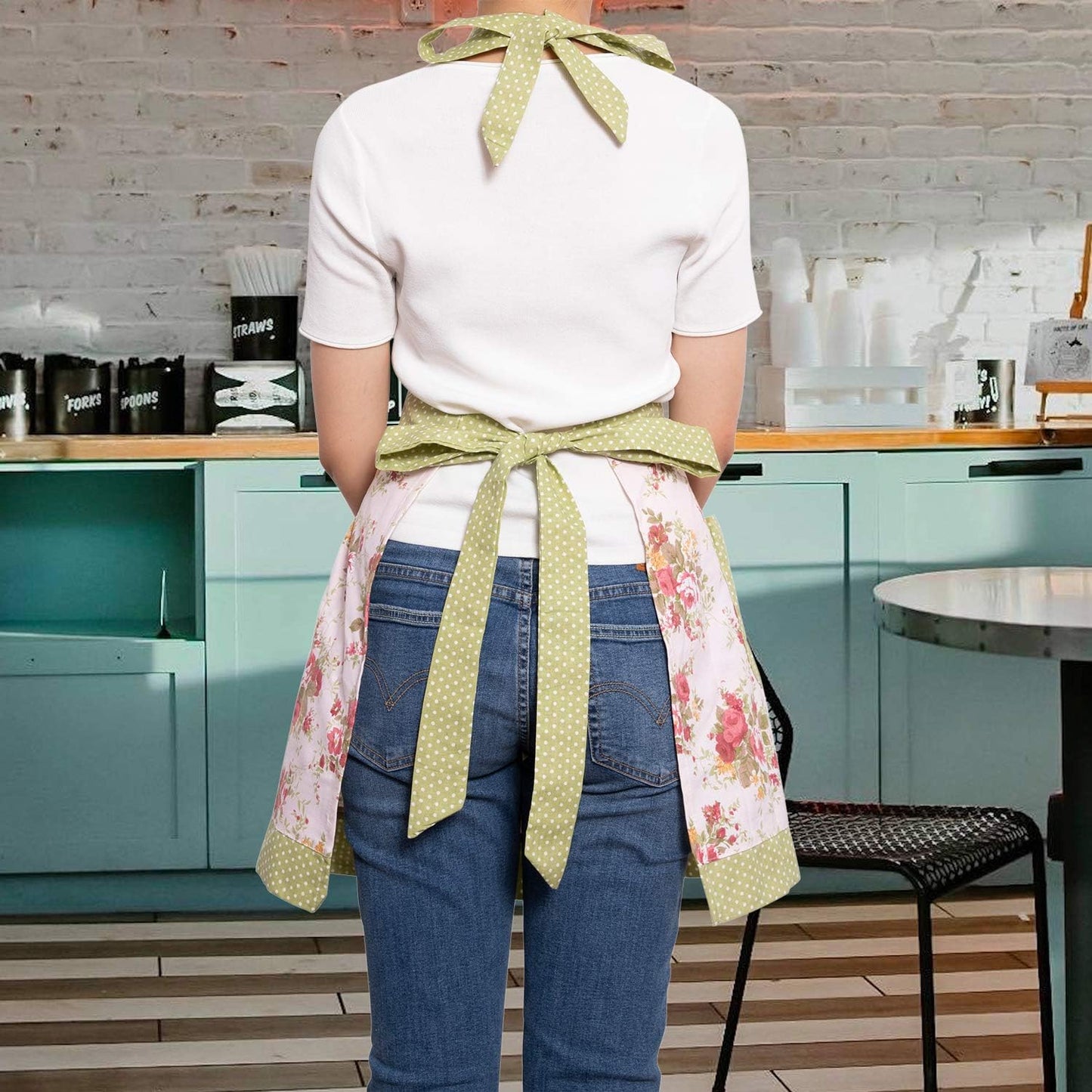 NEOVIVA Kitchen Aprons for Women with Pockets,Cooking Aprons for Women,Vintage Apron for Baking Gardening,Christmas Gifts