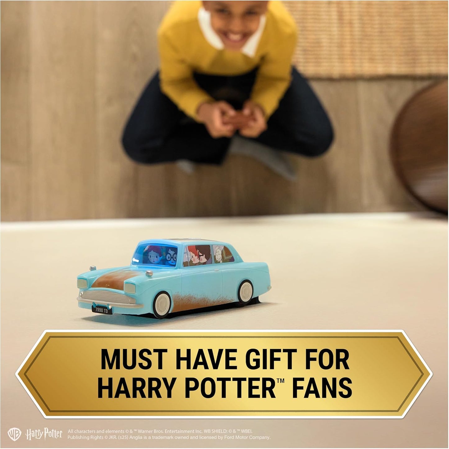 Wizarding World Harry Potter, Weasley’s Flying Remote Control Car with Zero Gravity Technology, Drives Indoors on Walls & Floors, Kids Toys for Ages 6 and up