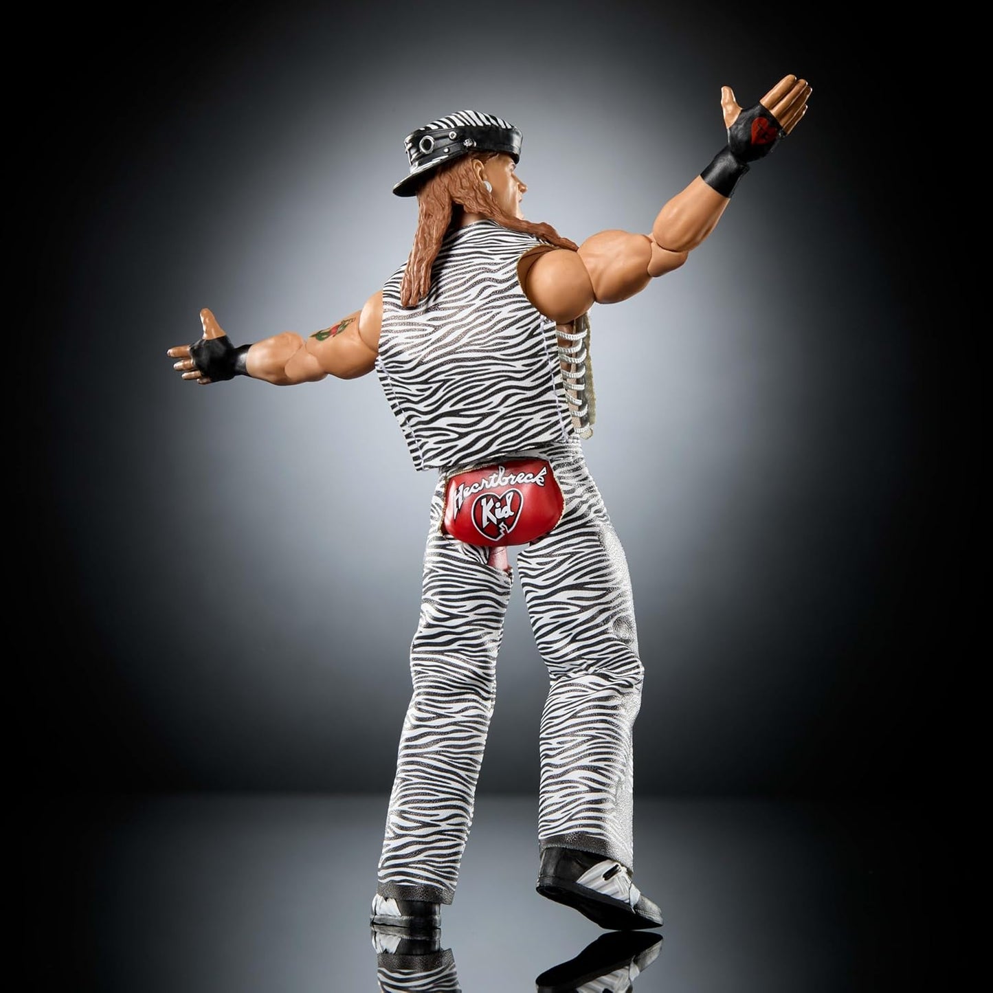 Mattel WWE Ultimate Edition Action Figure & Accessories Set, Shawn Michaels 6-inch Collectible with Swappable Heads & Hands, 30 Articulation Points (Amazon Exclusive)